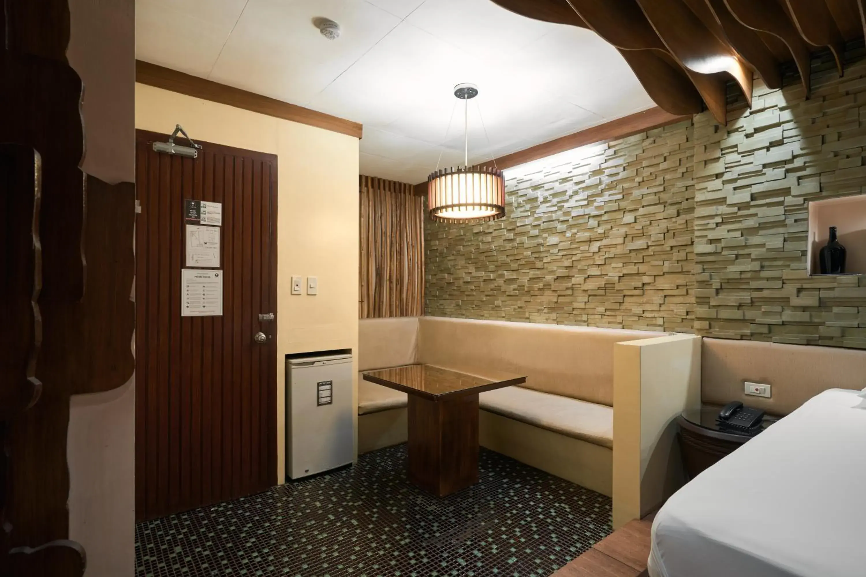 Bed in Victoria Court Suites - Pasig Bed in Victoria Court Suites - Pasig