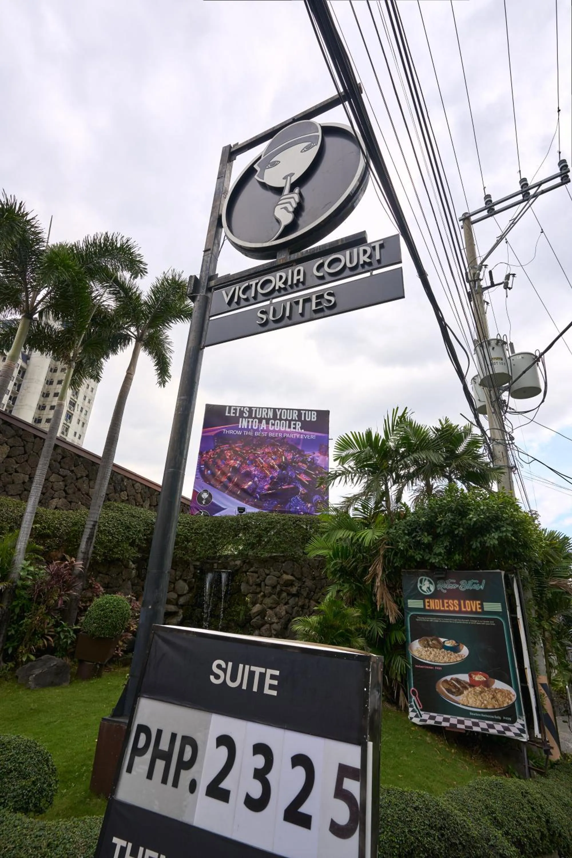 Victoria Court Suites - Pasig