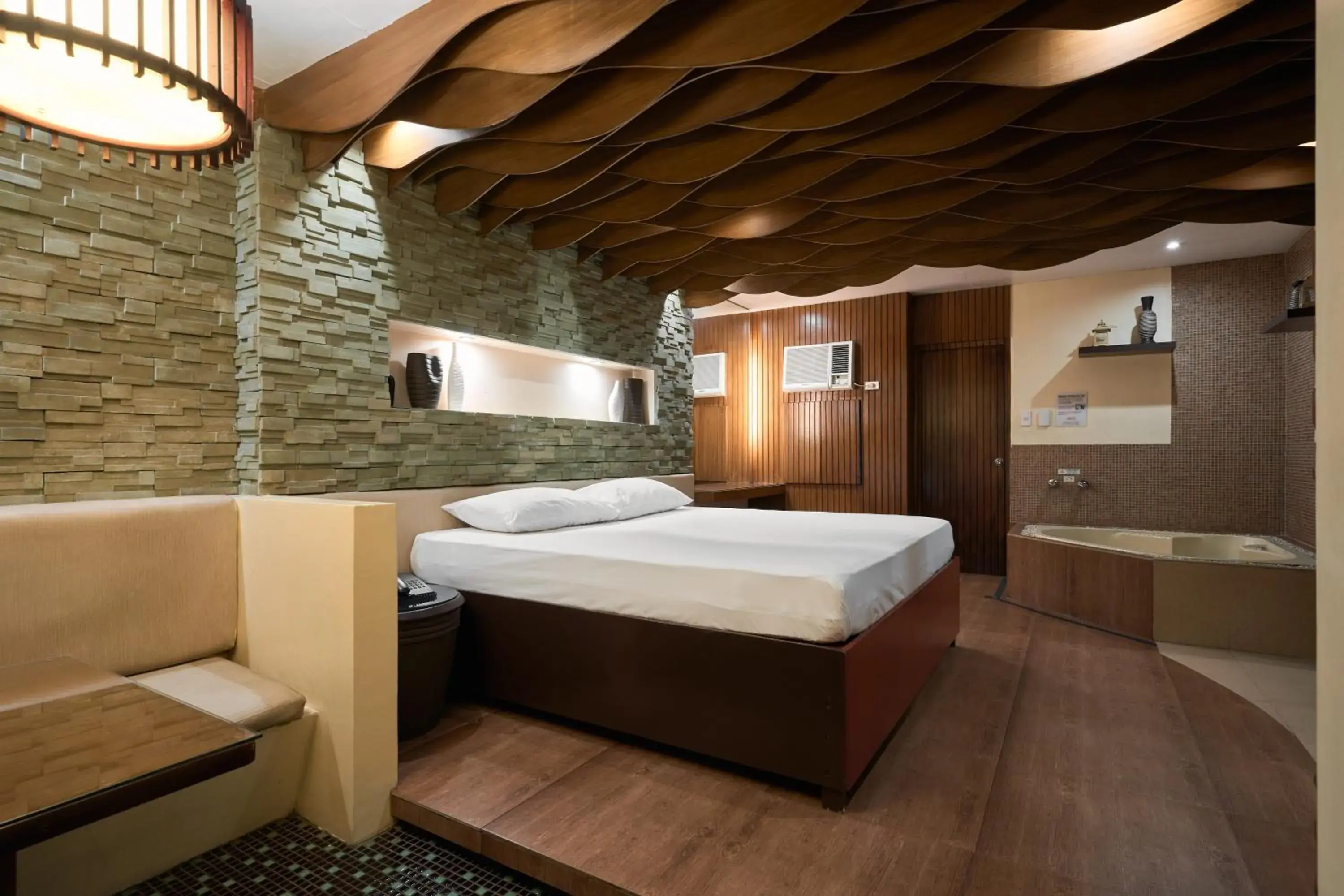 Bed in Victoria Court Suites - Pasig Bed in Victoria Court Suites - Pasig