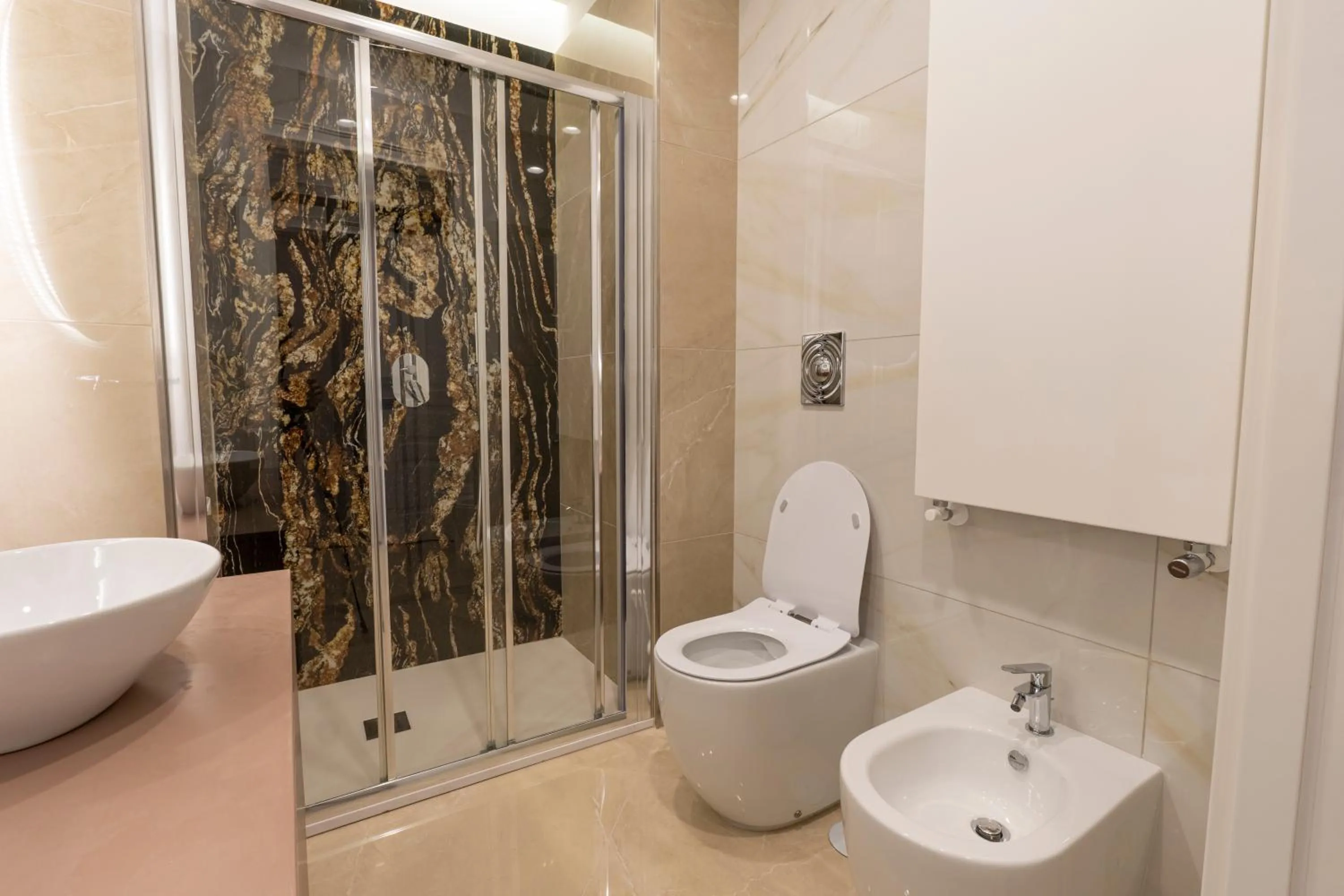Bathroom in Amabile Luxury Rooms