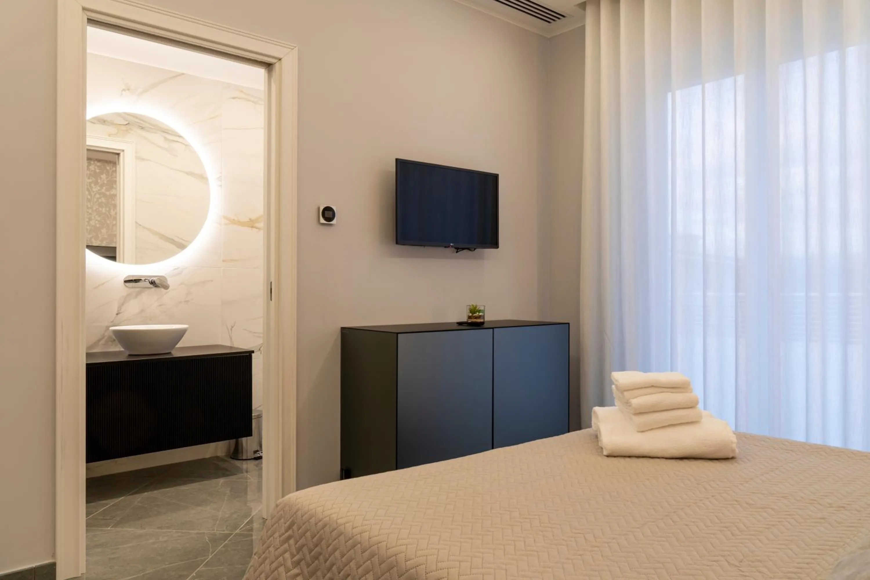 Bedroom, Bed in Amabile Luxury Rooms