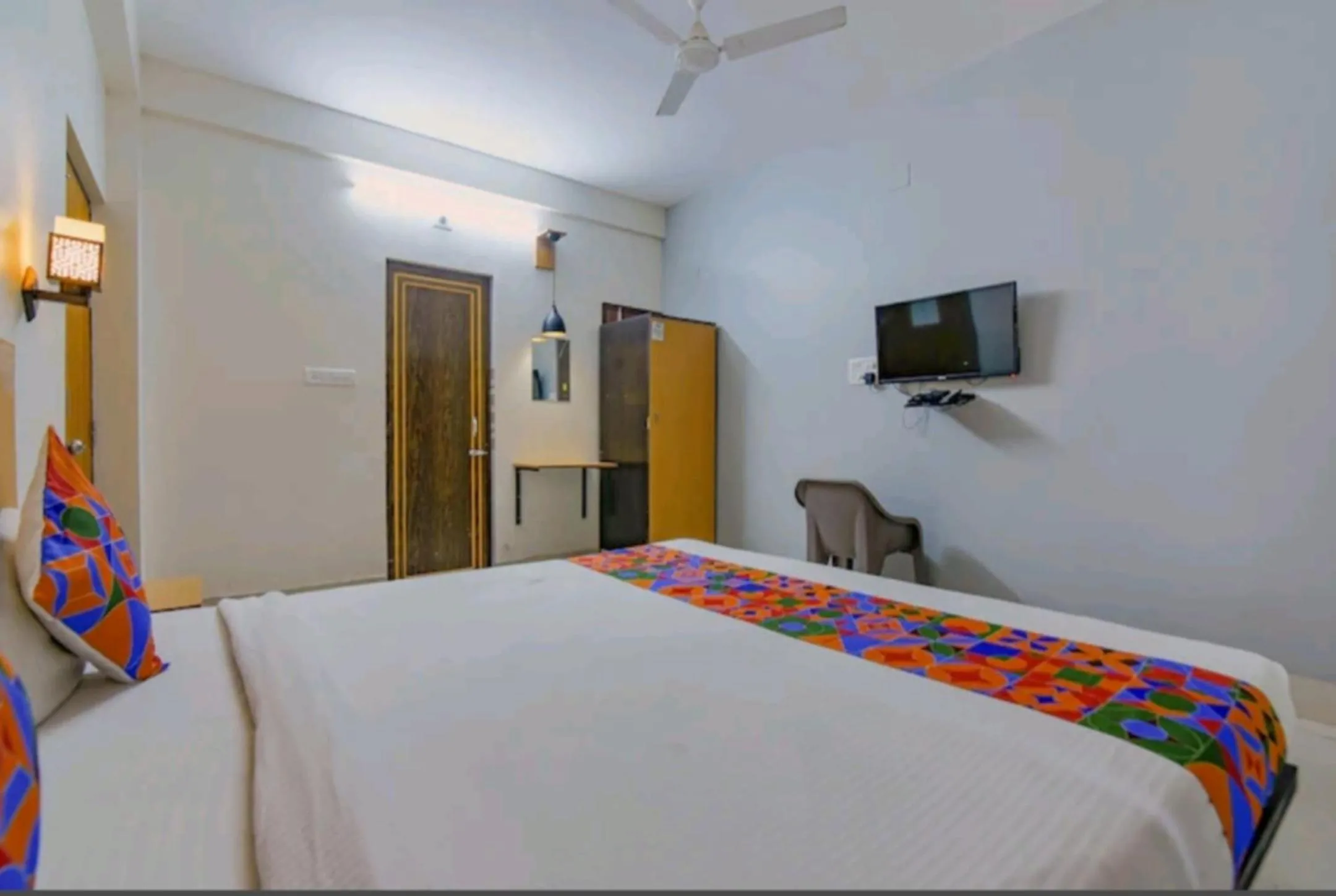 Bedroom, Bed in Hotel Crystal Stay