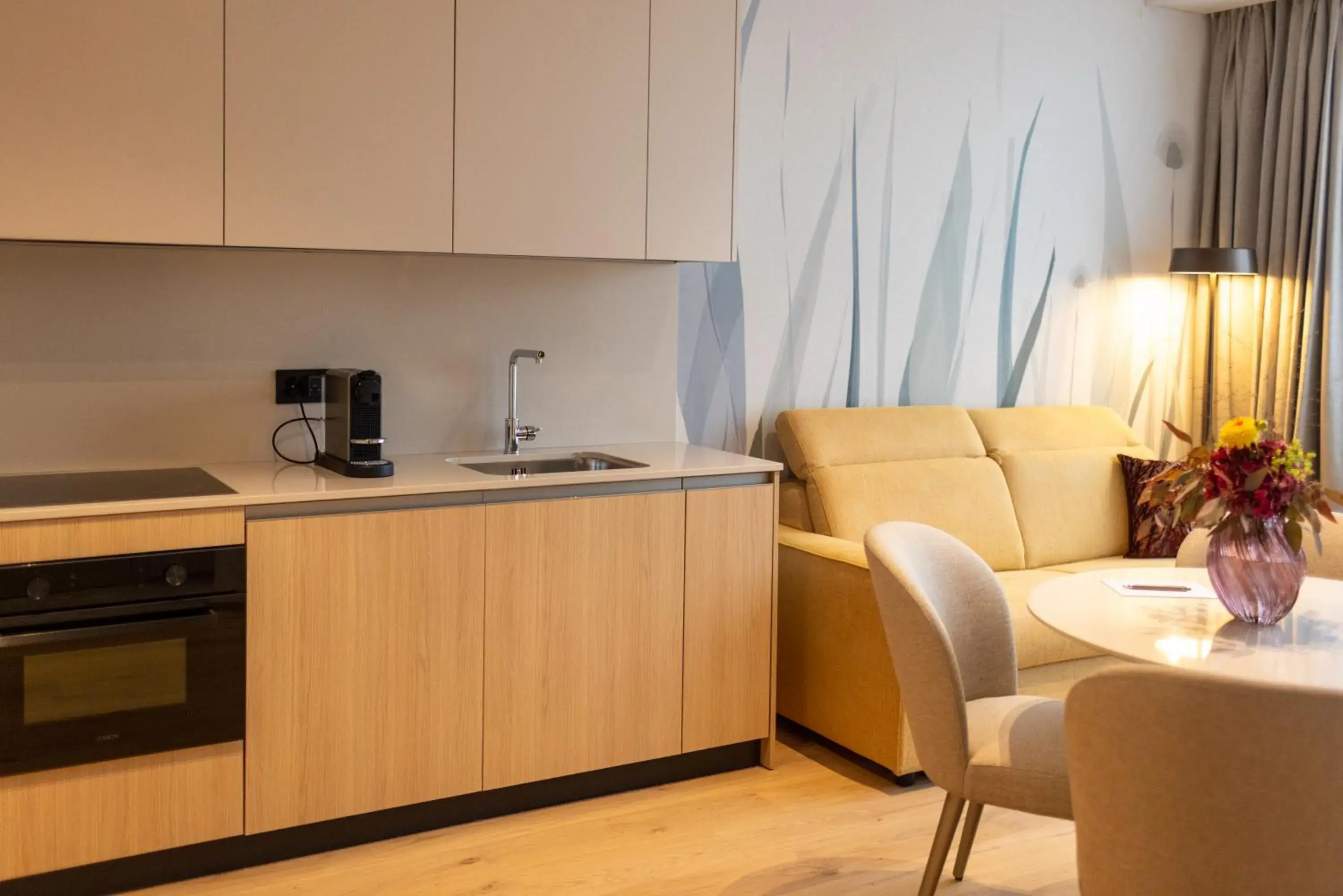 One-Bedroom Family Apartment in Hôtel des Innovations - Hôtel & Appartements - Votre séjour entre Fribourg, ville médiévale et La Gruyère et ses Bains One-Bedroom Family Apartment in Hôtel des Innovations - Hôtel & Appartements - Votre séjour entre Fribourg, ville médiévale et La Gruyère et ses Bains