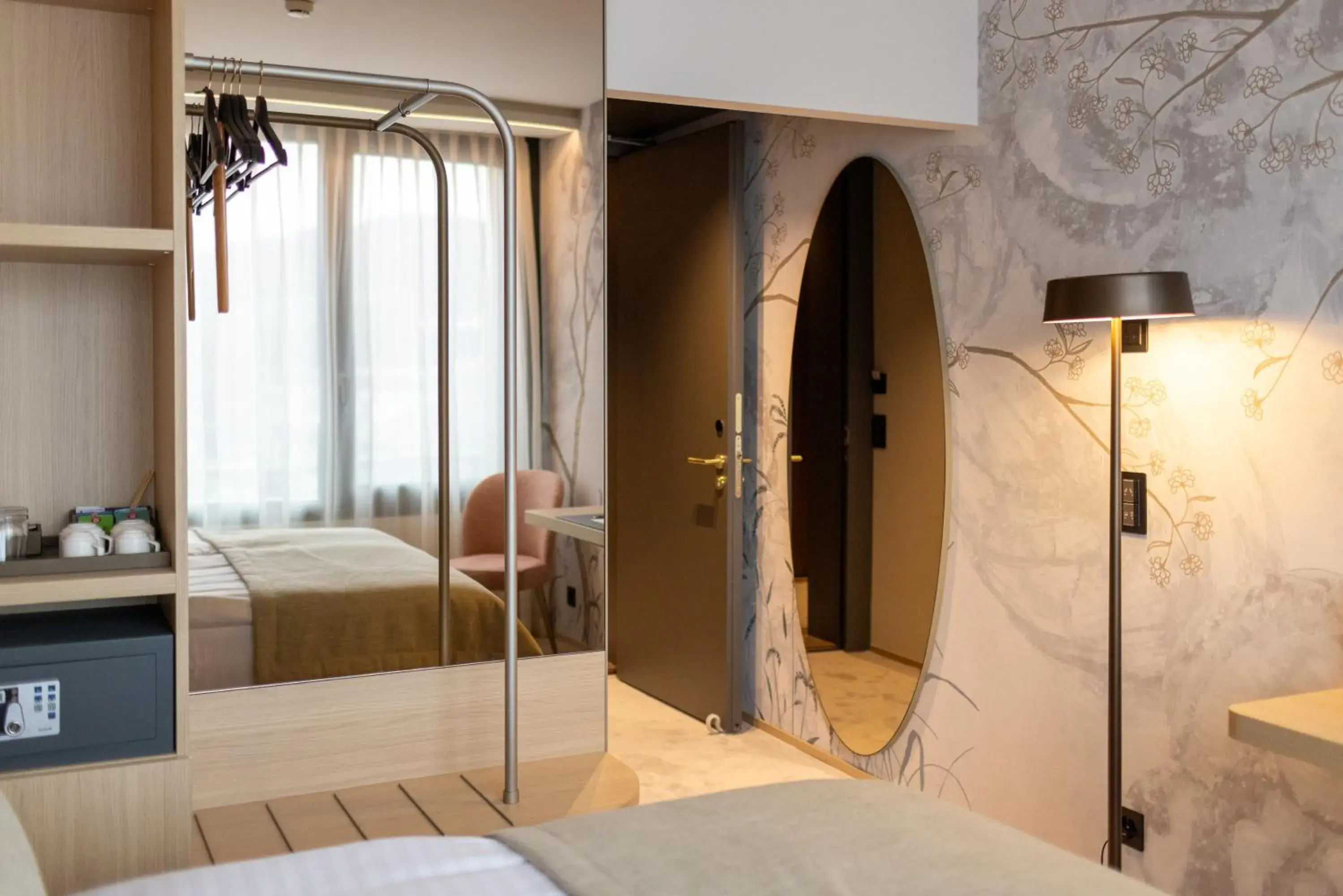 Standard Double Room in Hôtel des Innovations - Hôtel & Appartements - Votre séjour entre Fribourg, ville médiévale et La Gruyère et ses Bains Standard Double Room in Hôtel des Innovations - Hôtel & Appartements - Votre séjour entre Fribourg, ville médiévale et La Gruyère et ses Bains