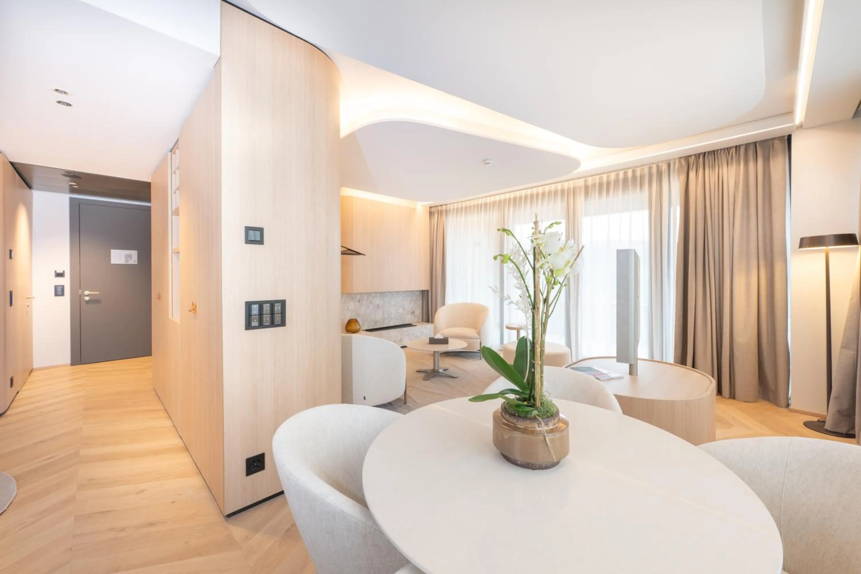 Suite with Sauna in Hôtel des Innovations - Hôtel & Appartements - Votre séjour entre Fribourg, ville médiévale et La Gruyère et ses Bains