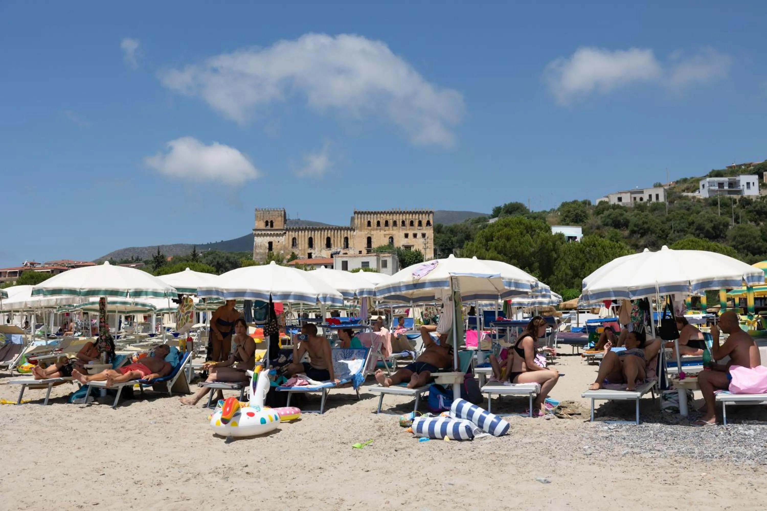 Beach in Hotel Bolivar