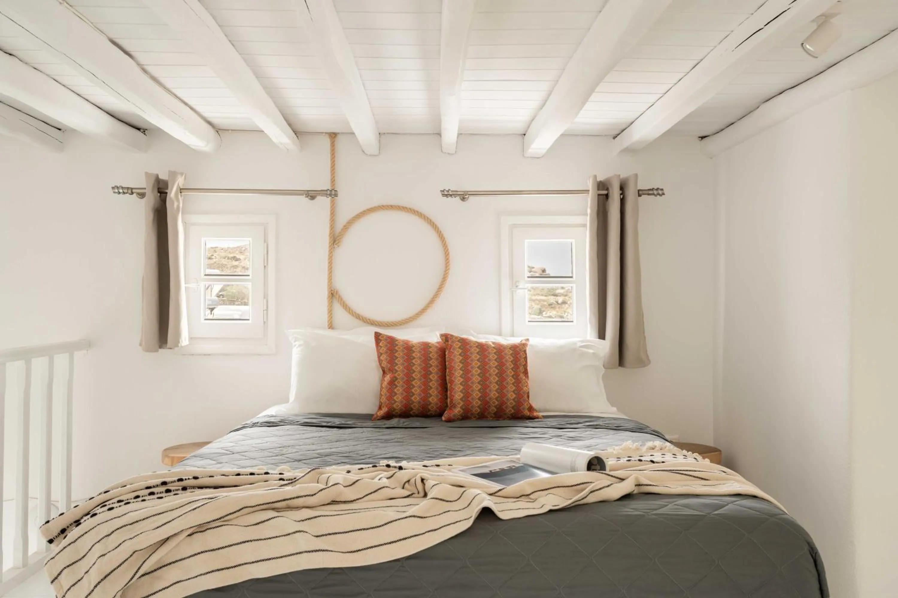Photo of the whole room, Bed in Tagoo Studios Mykonos
