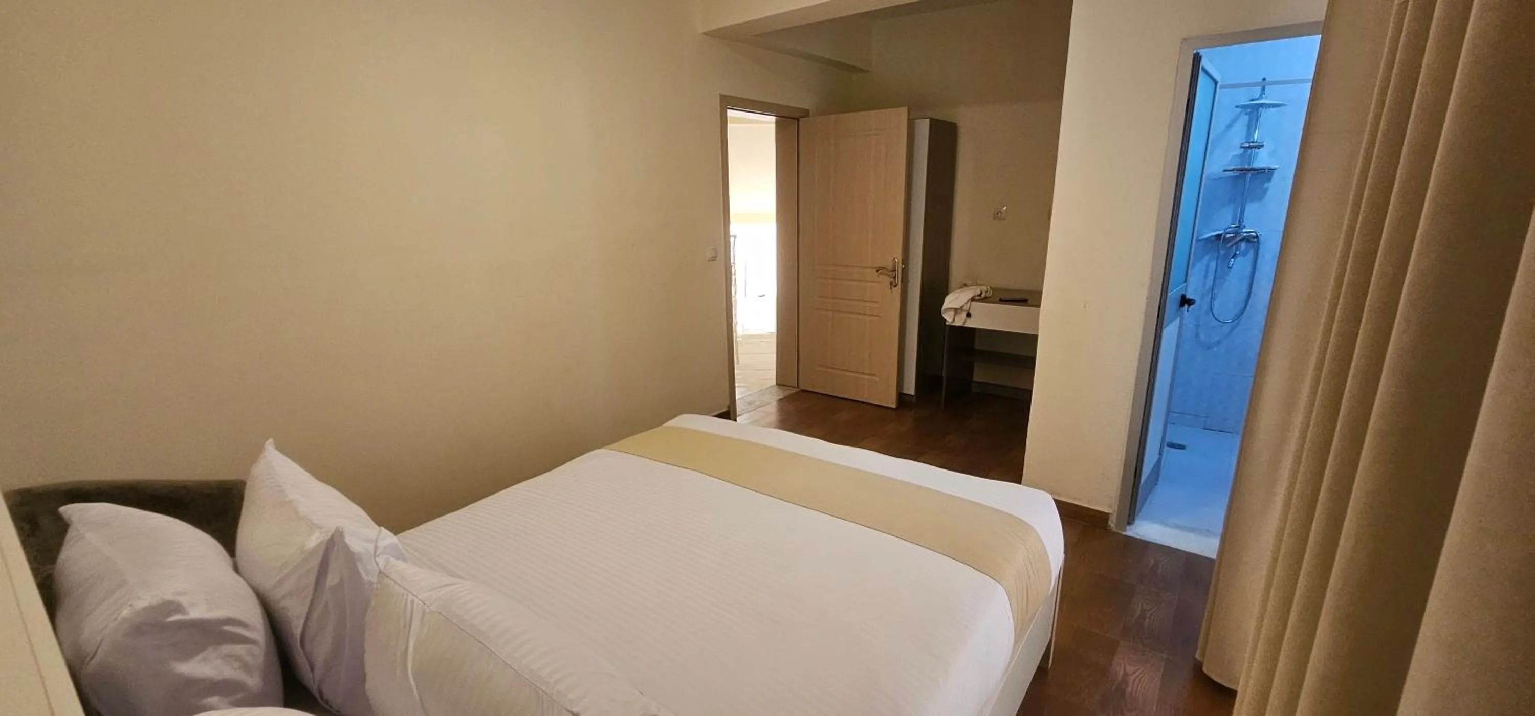 Bed in Bole Central Apartment
