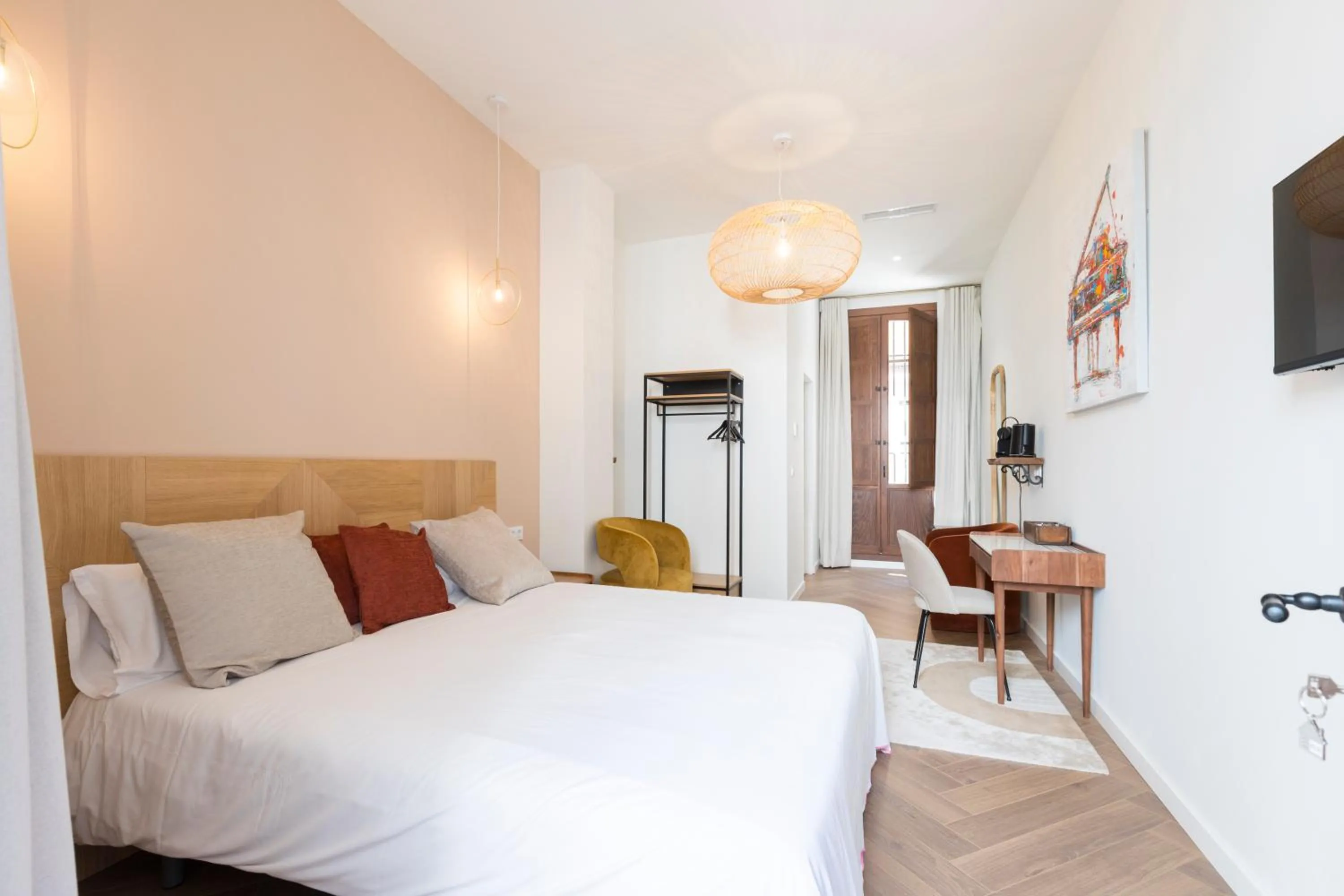 Superior Queen Room in Hotel La Marsellesa