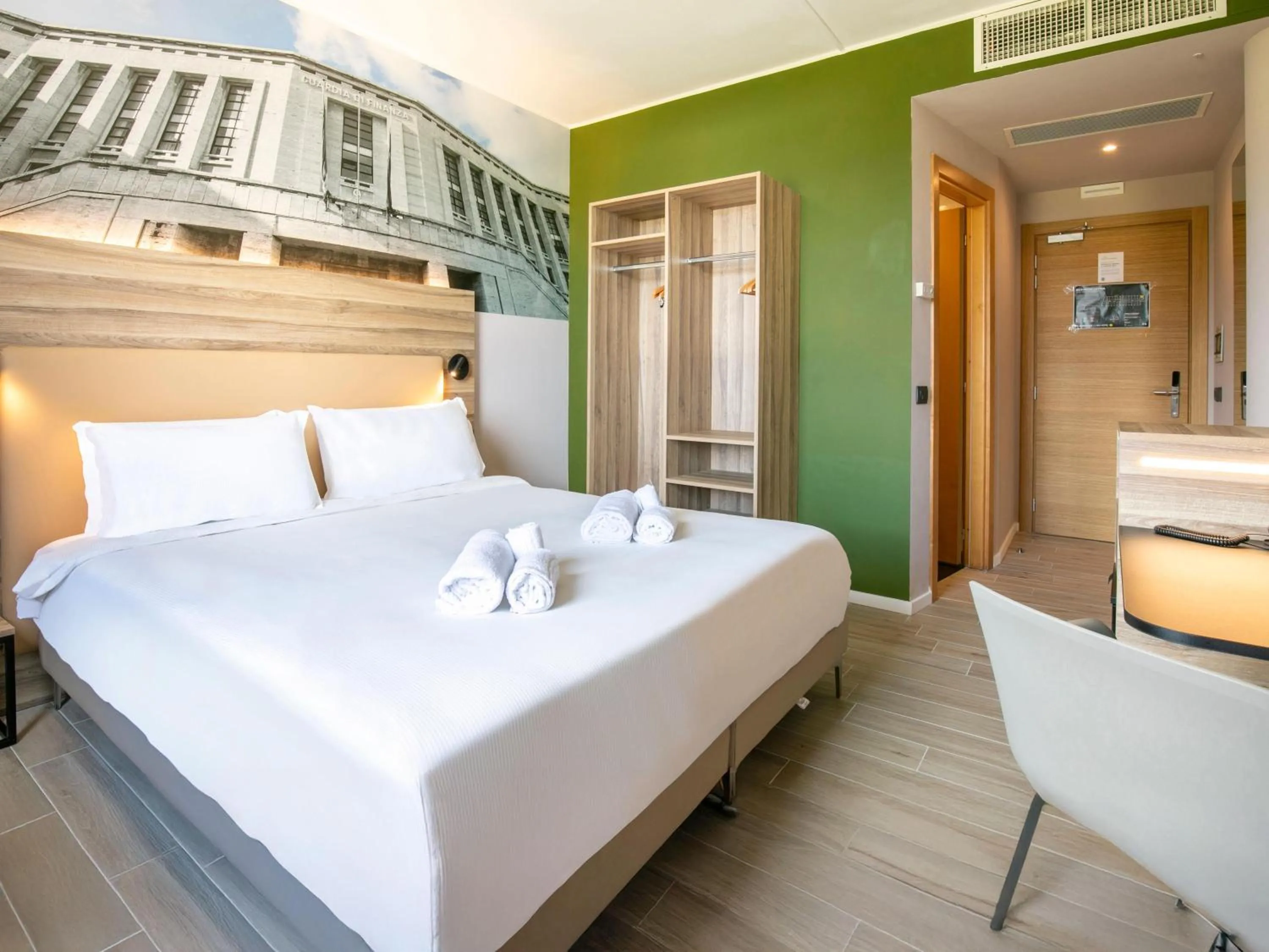 Photo of the whole room, Bed in B&B HOTEL Latina