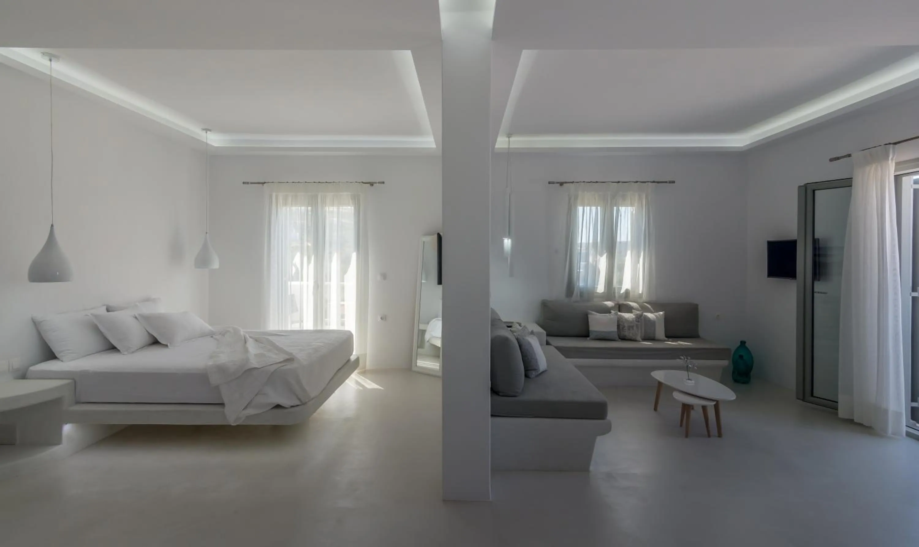 Deluxe Suite with Front Sea View and Private Spa / Jacuzzi in Olea Bay Hotel
