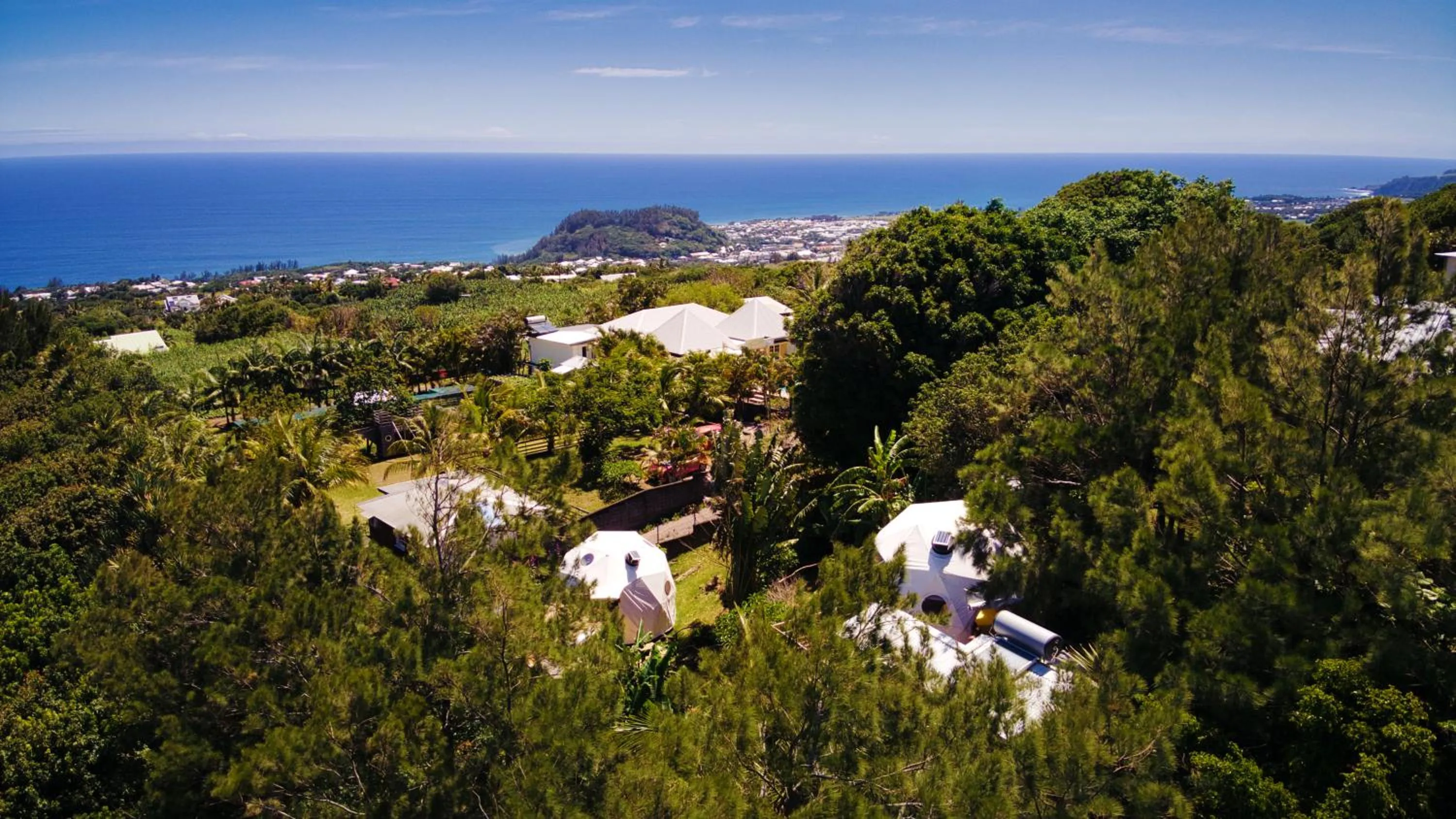 Bird's eye view in Bubble Dome Village