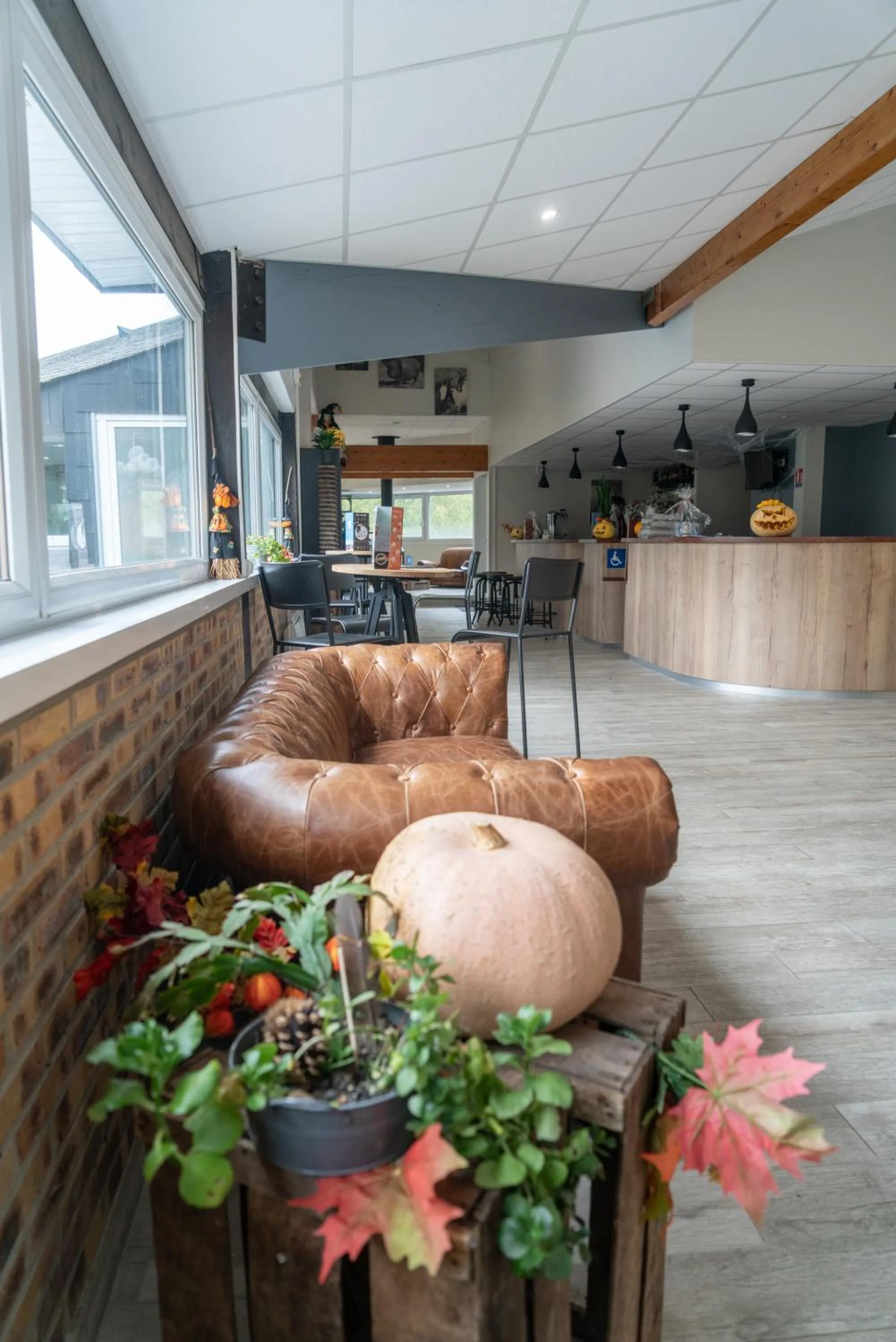Seating area in VVF Normandie Forges-les-Eaux