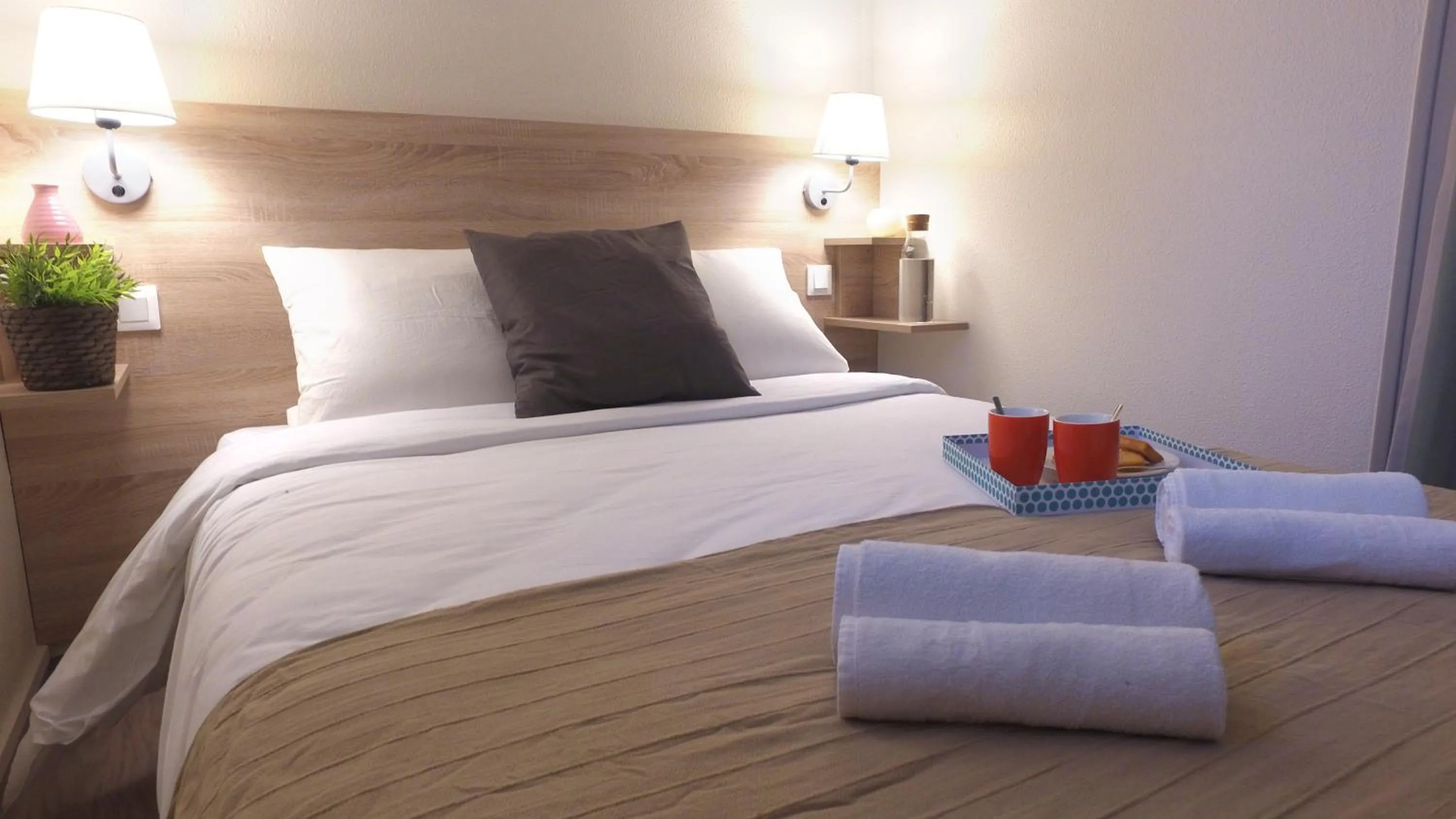 Bed in VVF Bourgogne Auxois Morvan