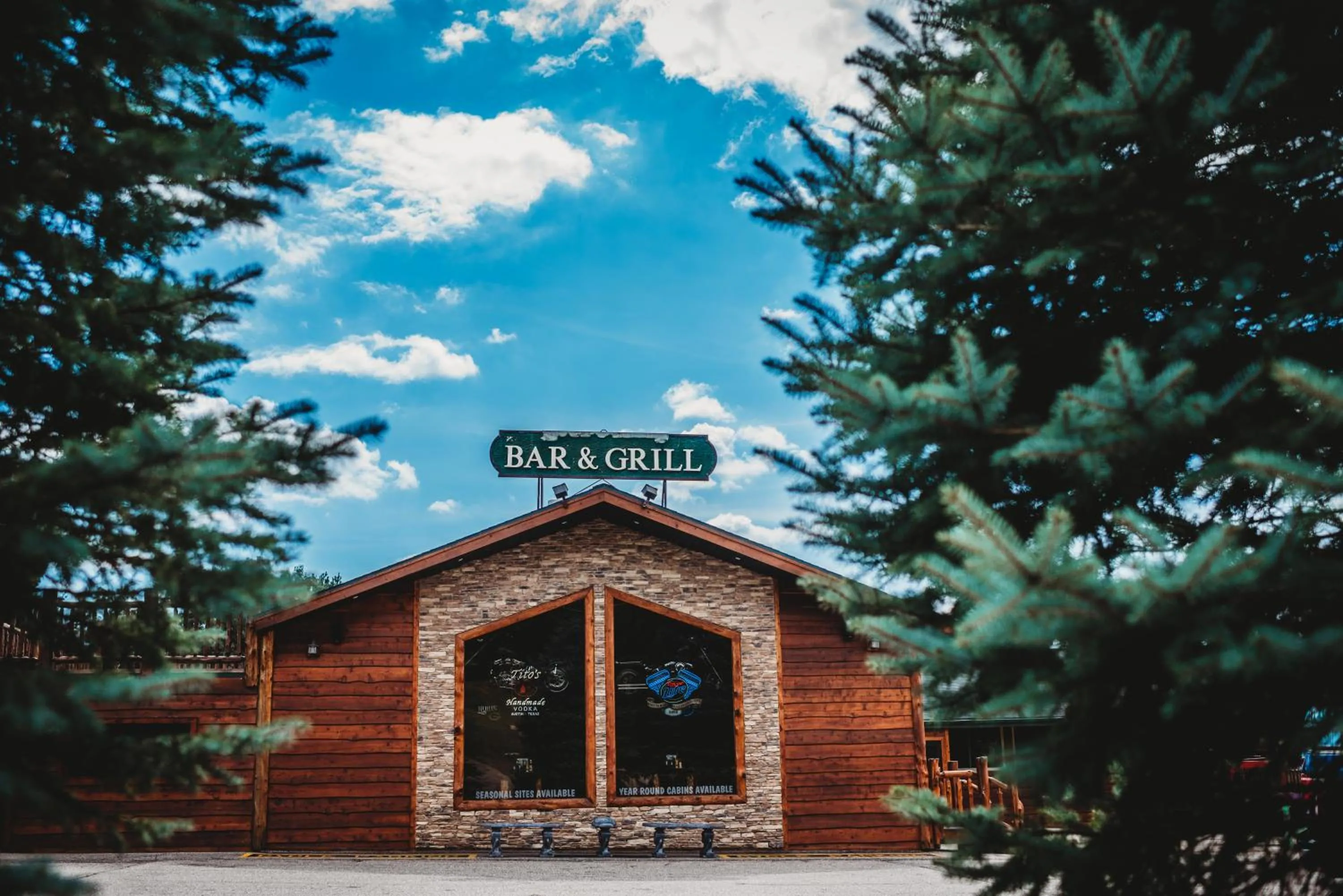 Restaurant/places to eat in Edge-O-Dells Resort