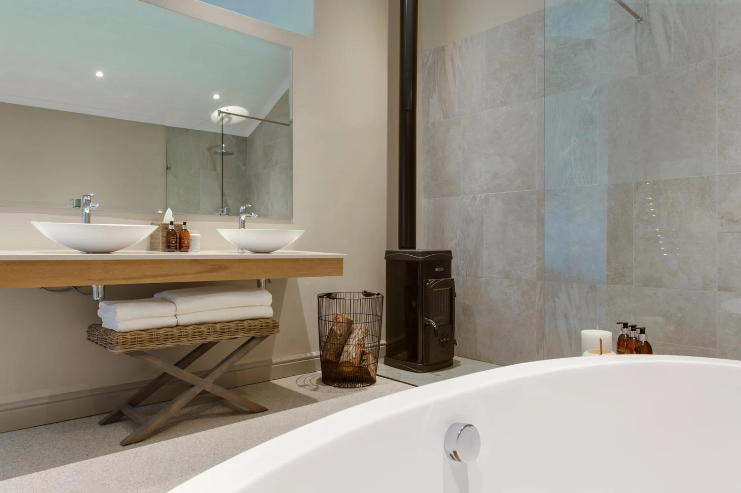 Bathroom in The Jordan Suites