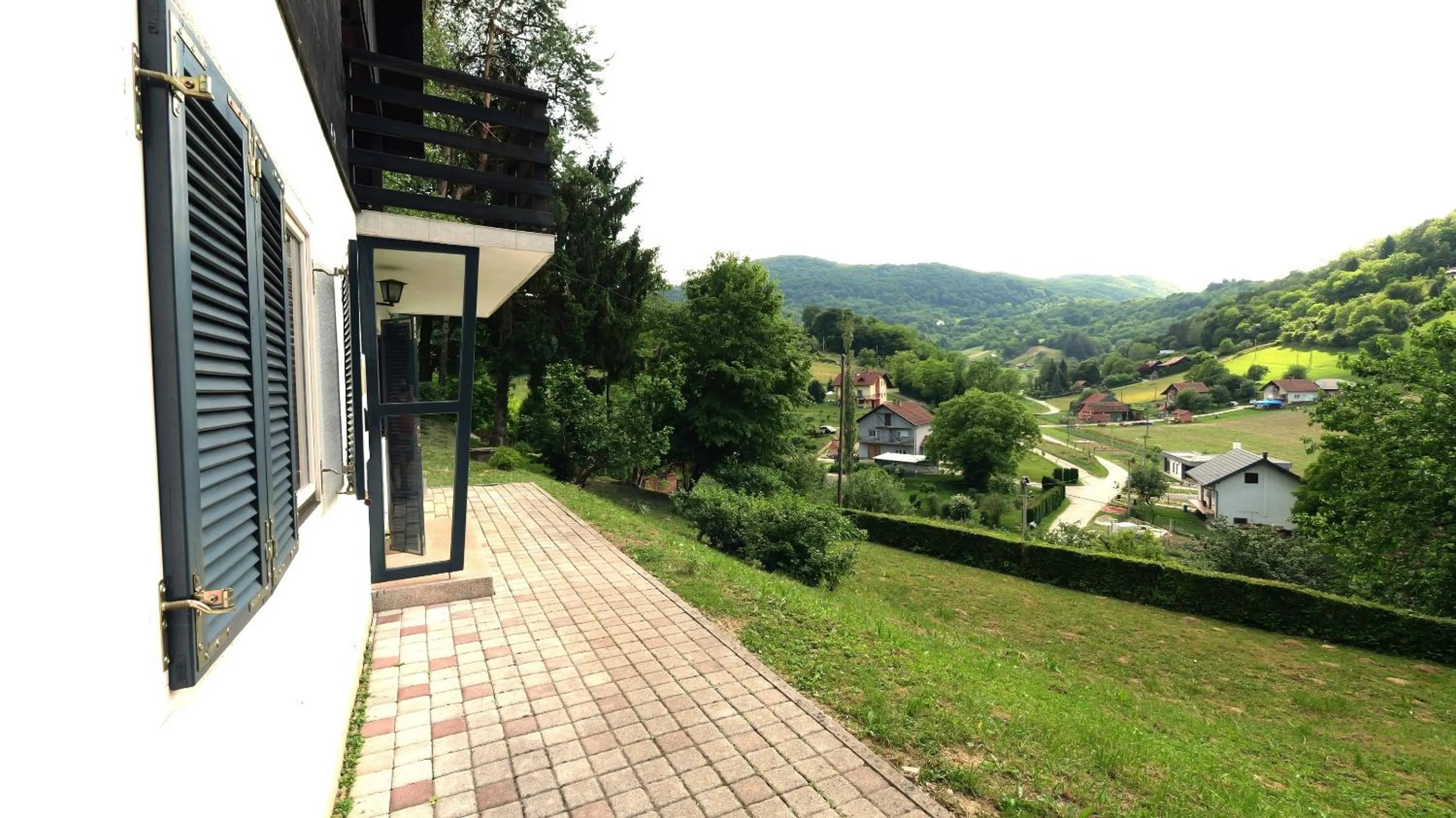 Quiet street view in Kuća za odmor Trnac