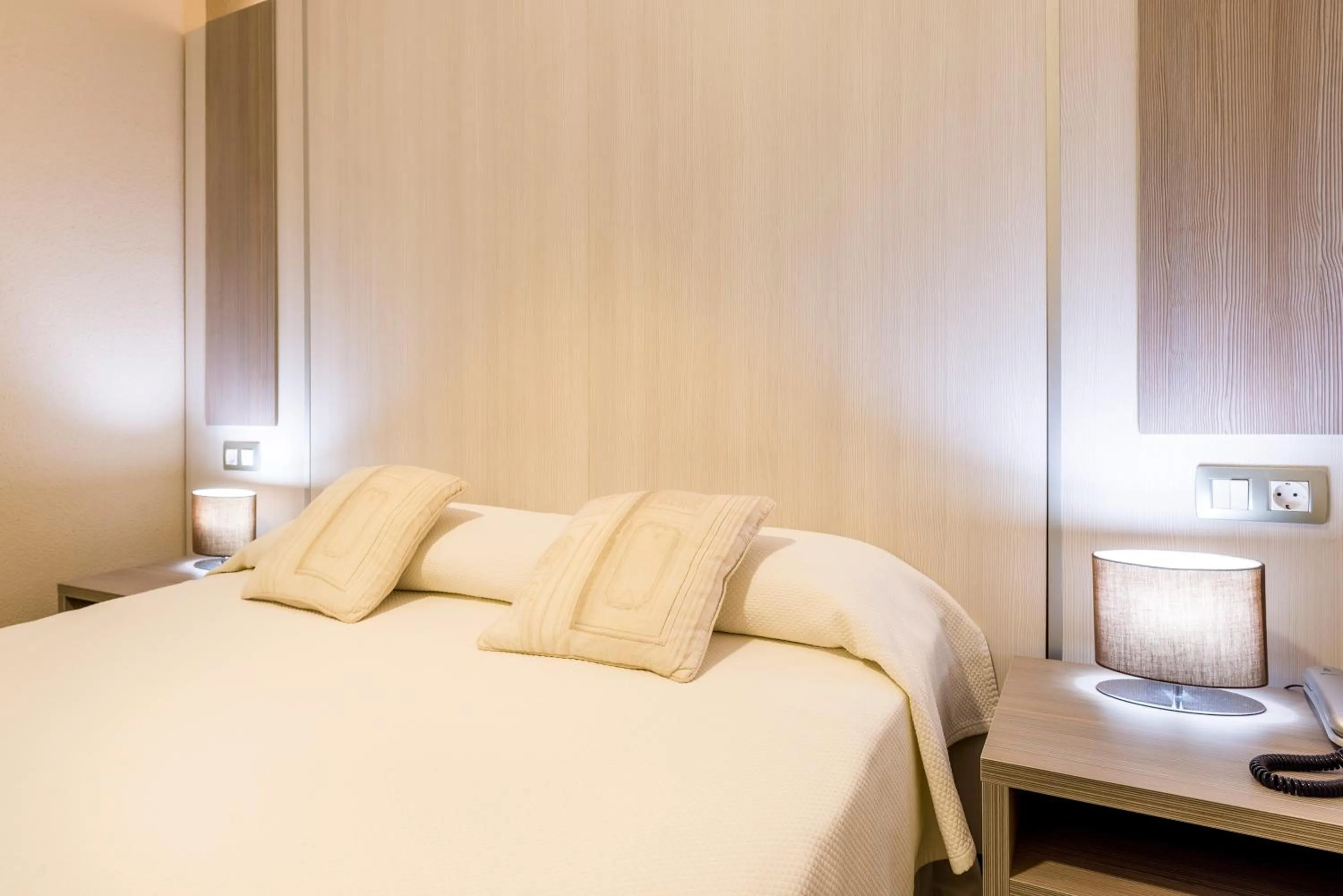 Bedroom, Bed in Hotel Capri