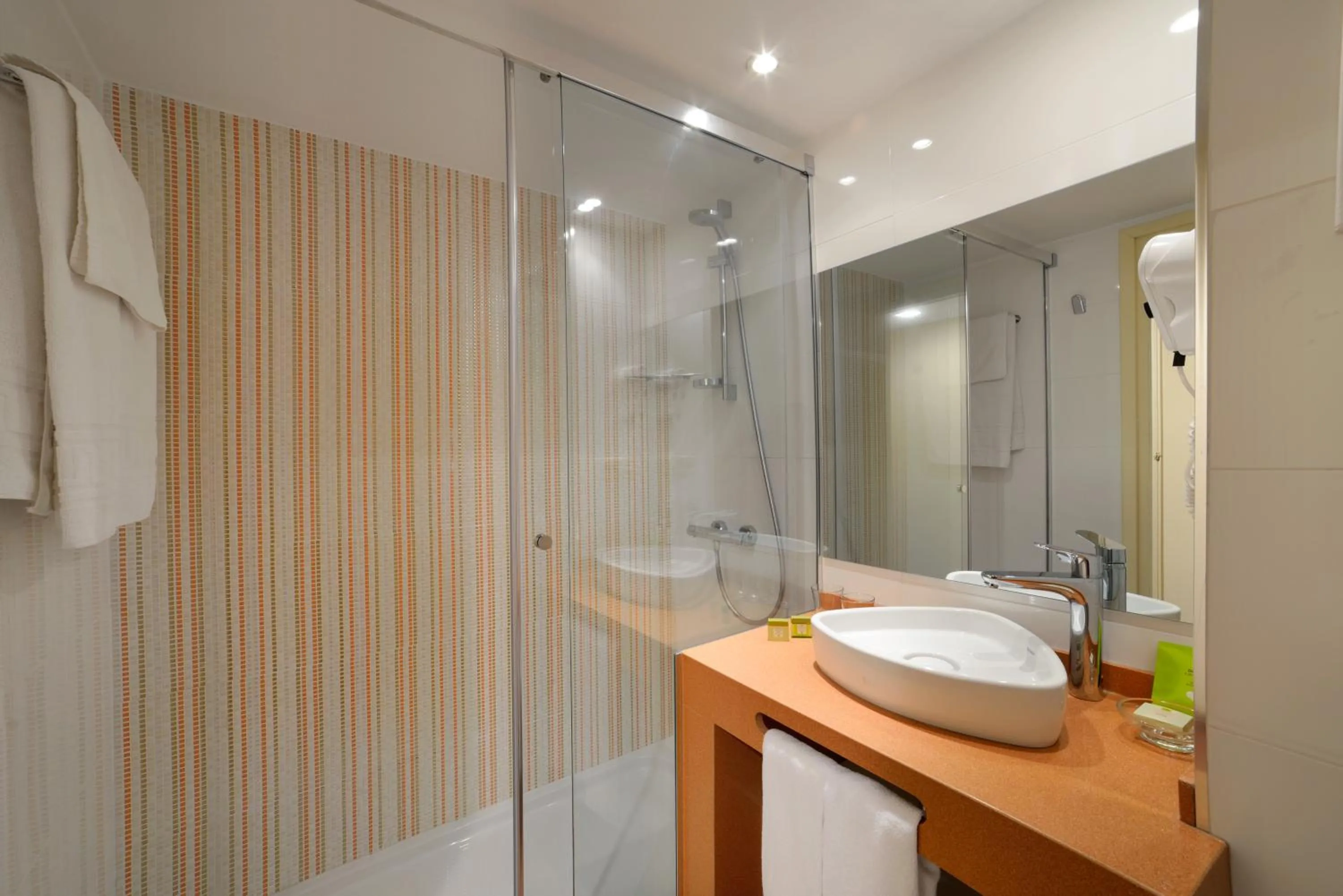 Bathroom in Hotel Capri