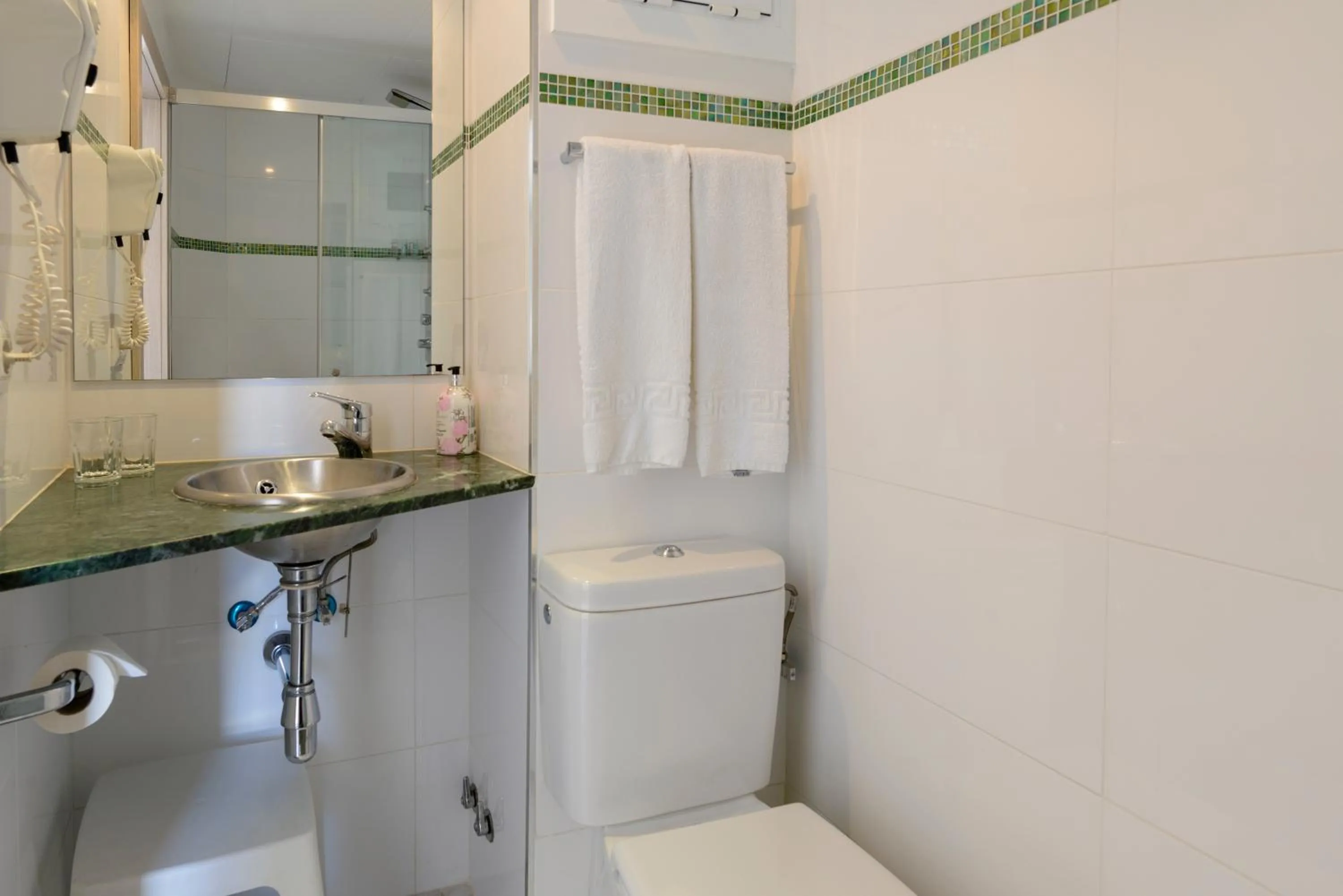 Bathroom in Hotel Capri