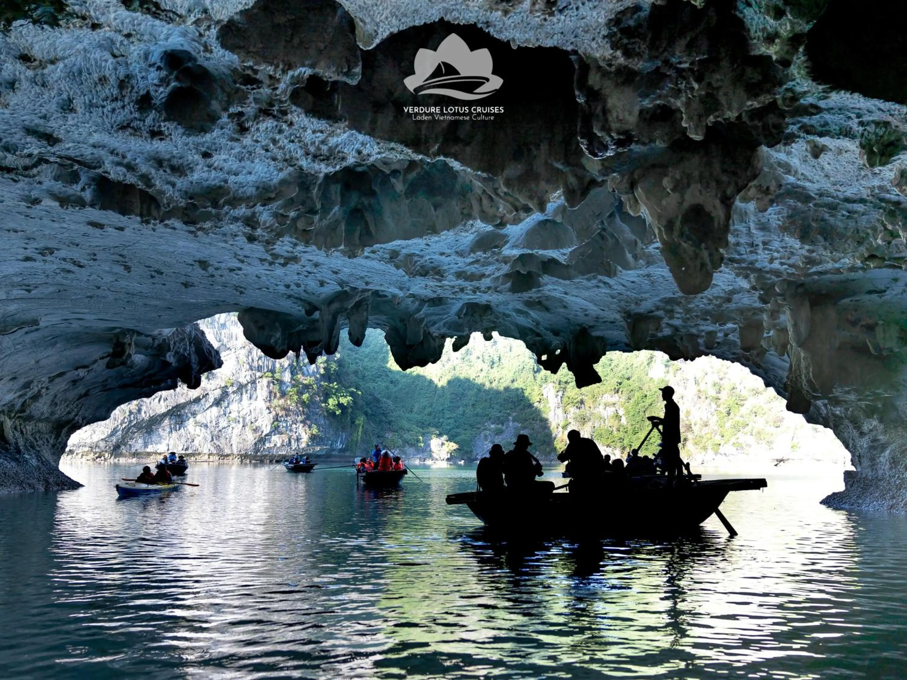 Activities in Verdure Lotus Grandeur Cruise on Ha Long Bay