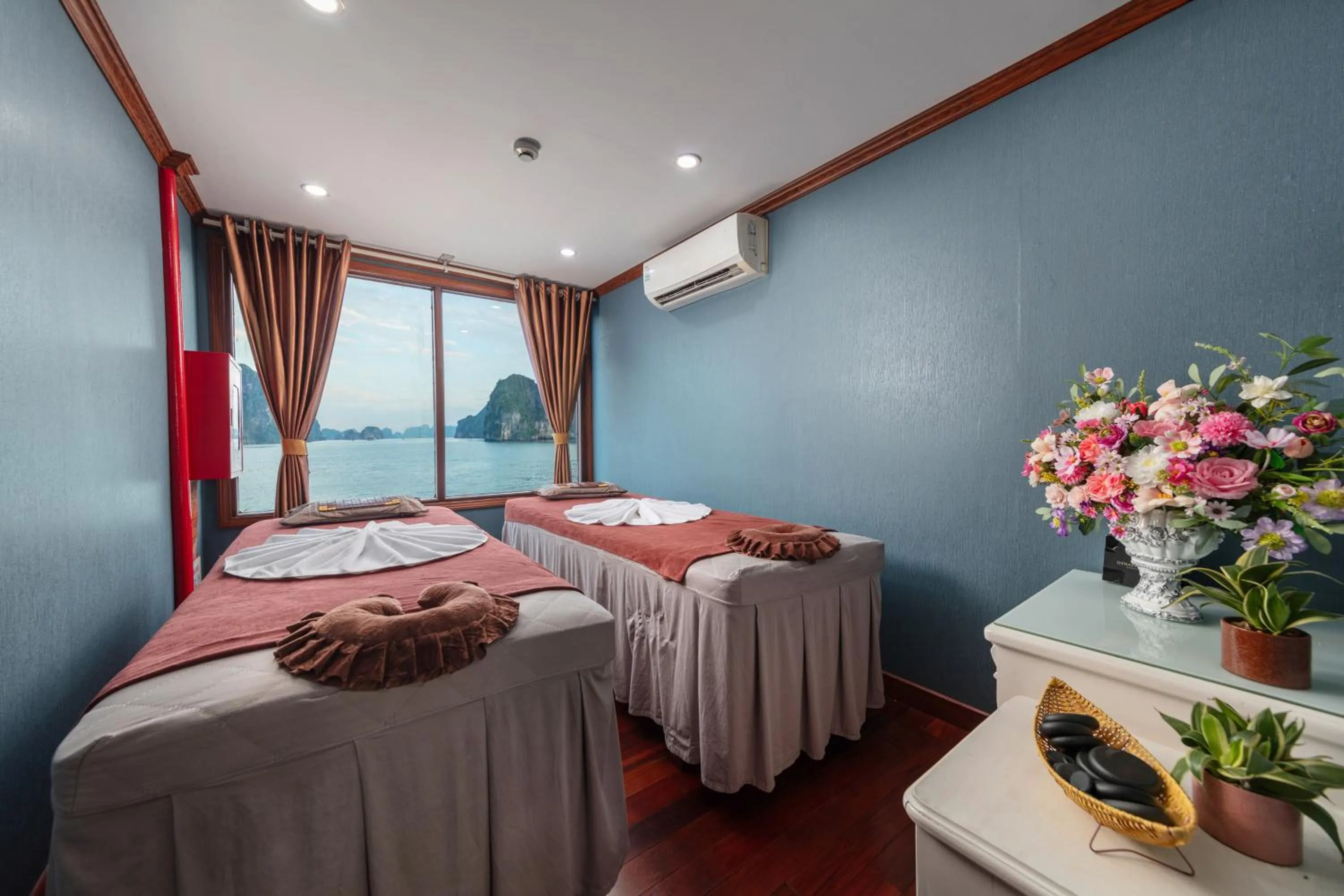 Spa and wellness centre/facilities, Bed in Verdure Lotus Grandeur Cruise on Ha Long Bay