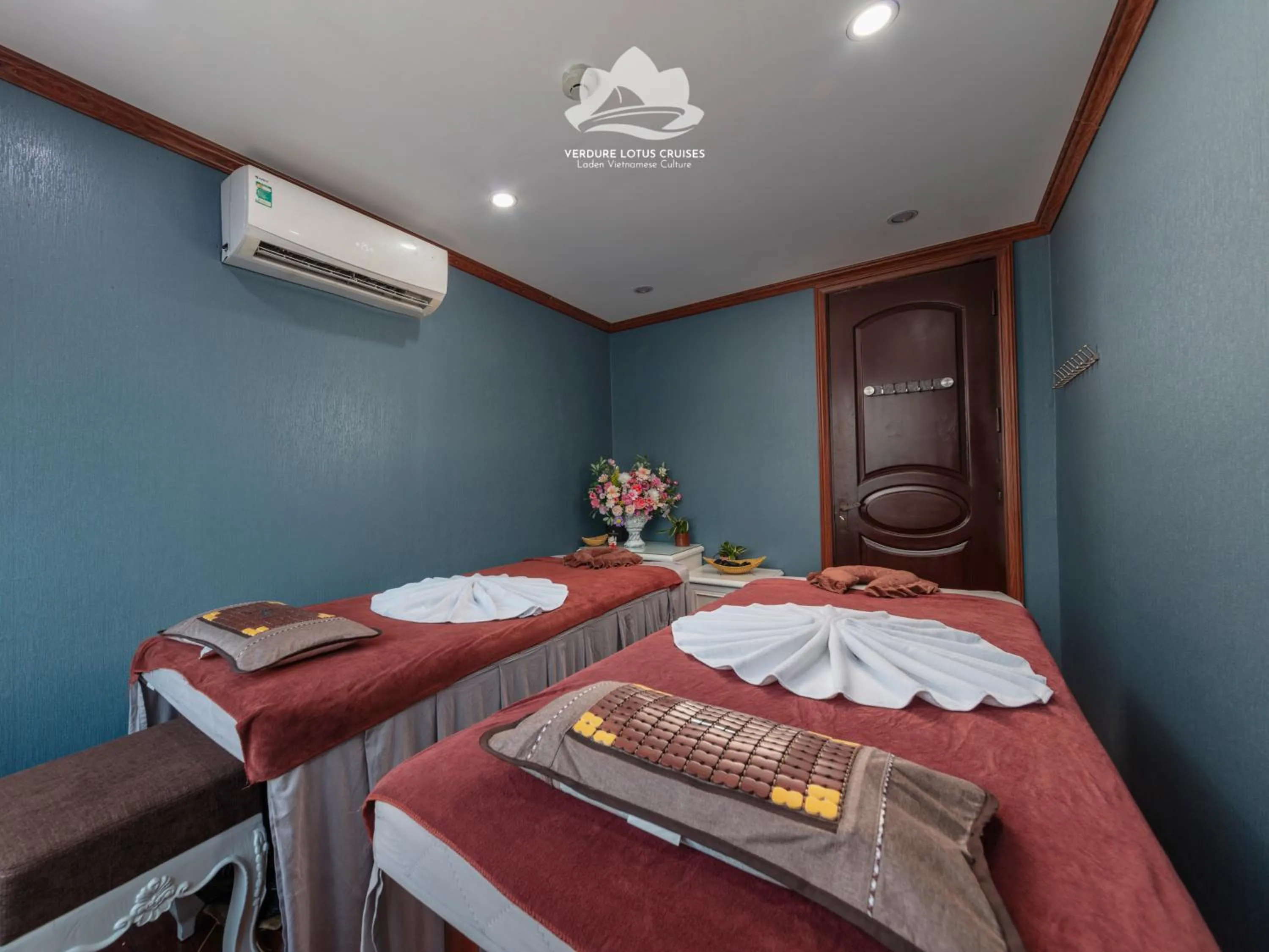 Spa and wellness centre/facilities, Bed in Verdure Lotus Grandeur Cruise on Ha Long Bay