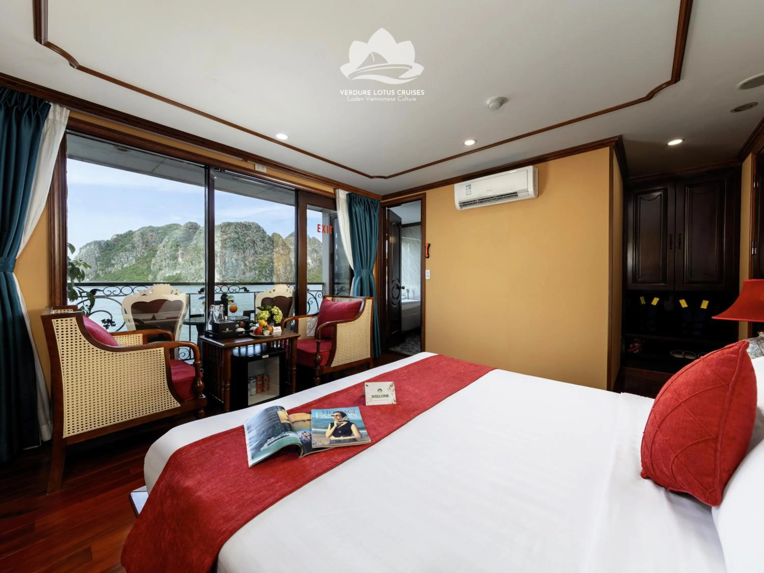 Bed in Verdure Lotus Grandeur Cruise on Ha Long Bay