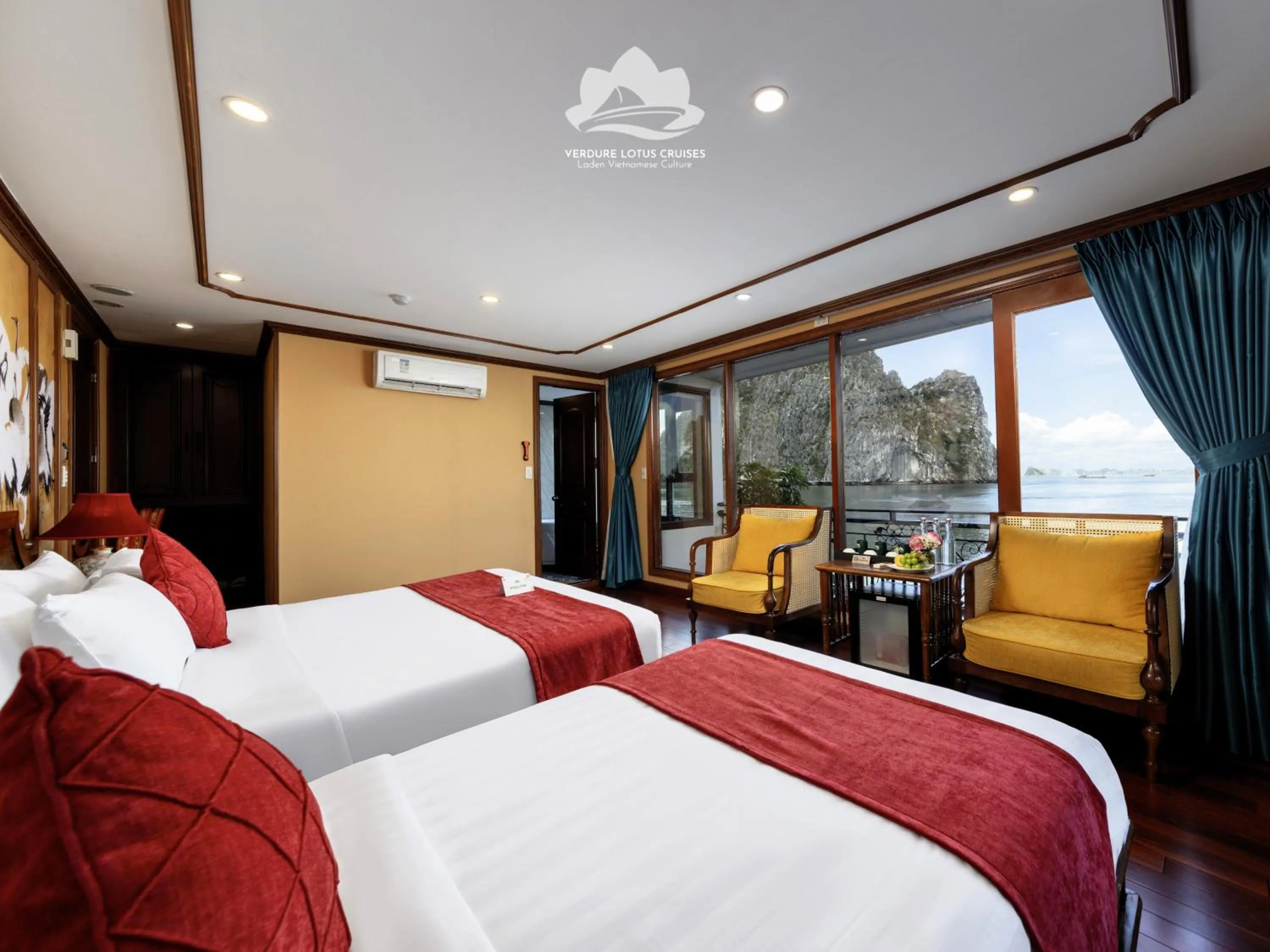 Photo of the whole room, Bed in Verdure Lotus Grandeur Cruise on Ha Long Bay