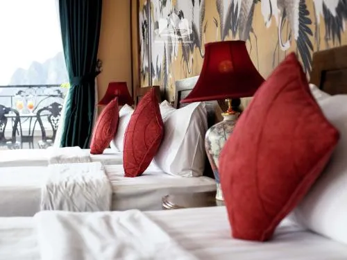 Bed in Verdure Lotus Grandeur Cruise on Ha Long Bay