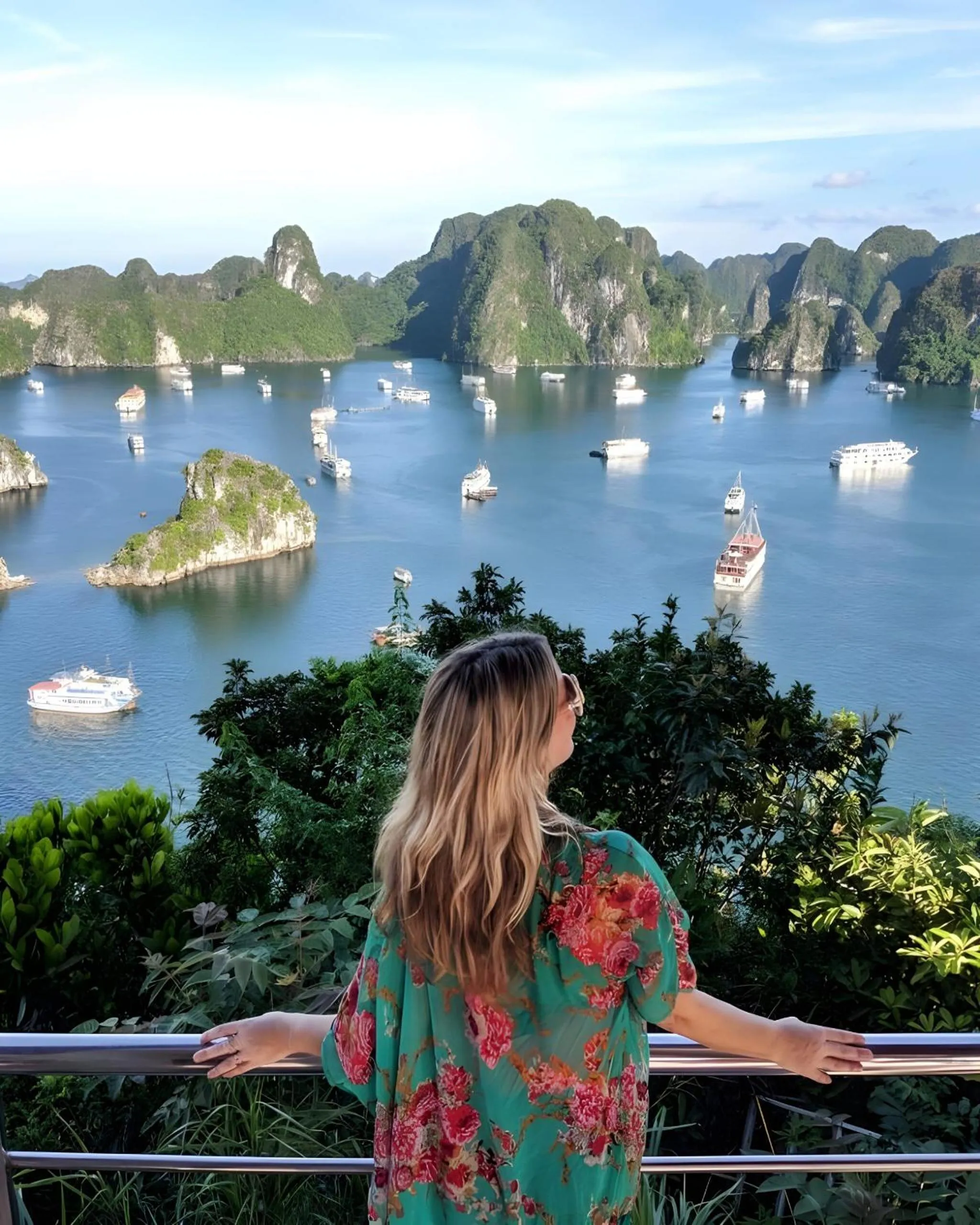 Activities in Verdure Lotus Grandeur Cruise on Ha Long Bay