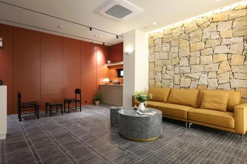 Busan Hound Hotel Daeyeon