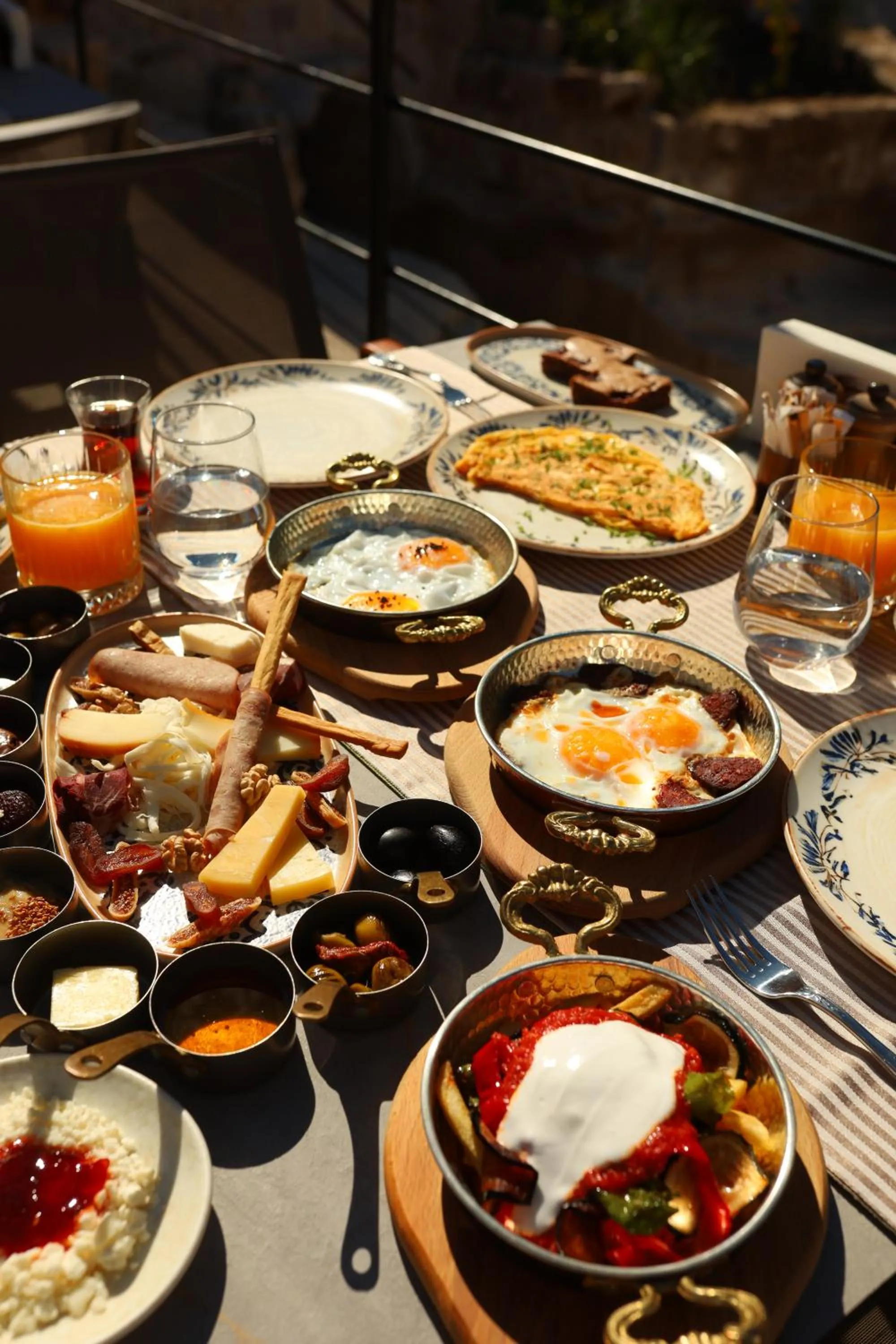 Breakfast in The Kingdom Of Cappadocia Luxury Cave Hotel