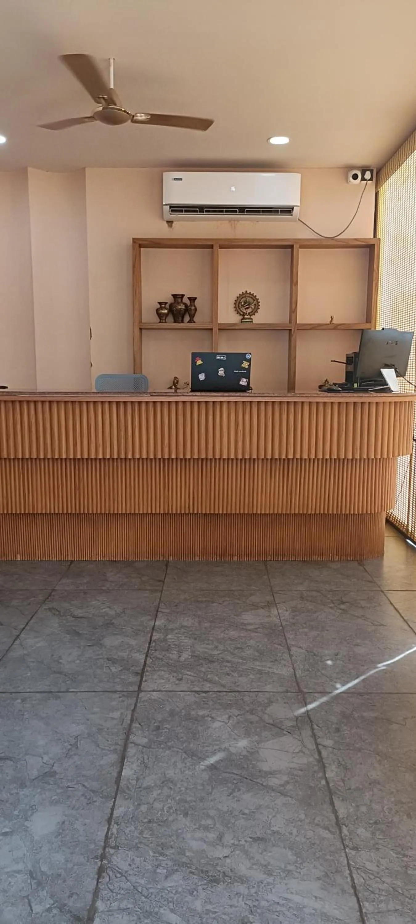 Lobby or reception in Foxoso Aaristo Baga Beach Resort