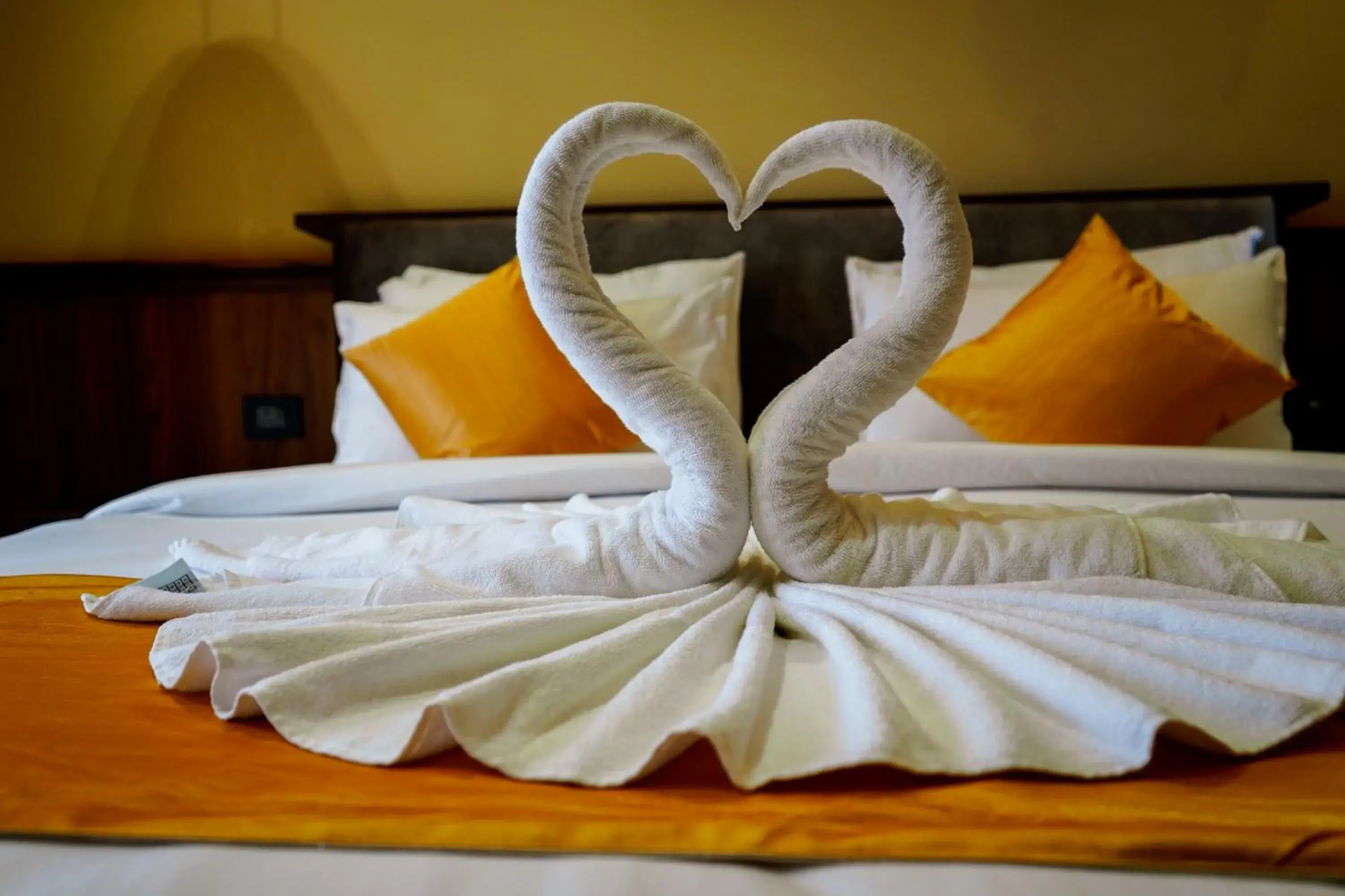 Bedroom, Bed in Foxoso Aaristo Baga Beach Resort Bedroom, Bed in Foxoso Aaristo Baga Beach Resort