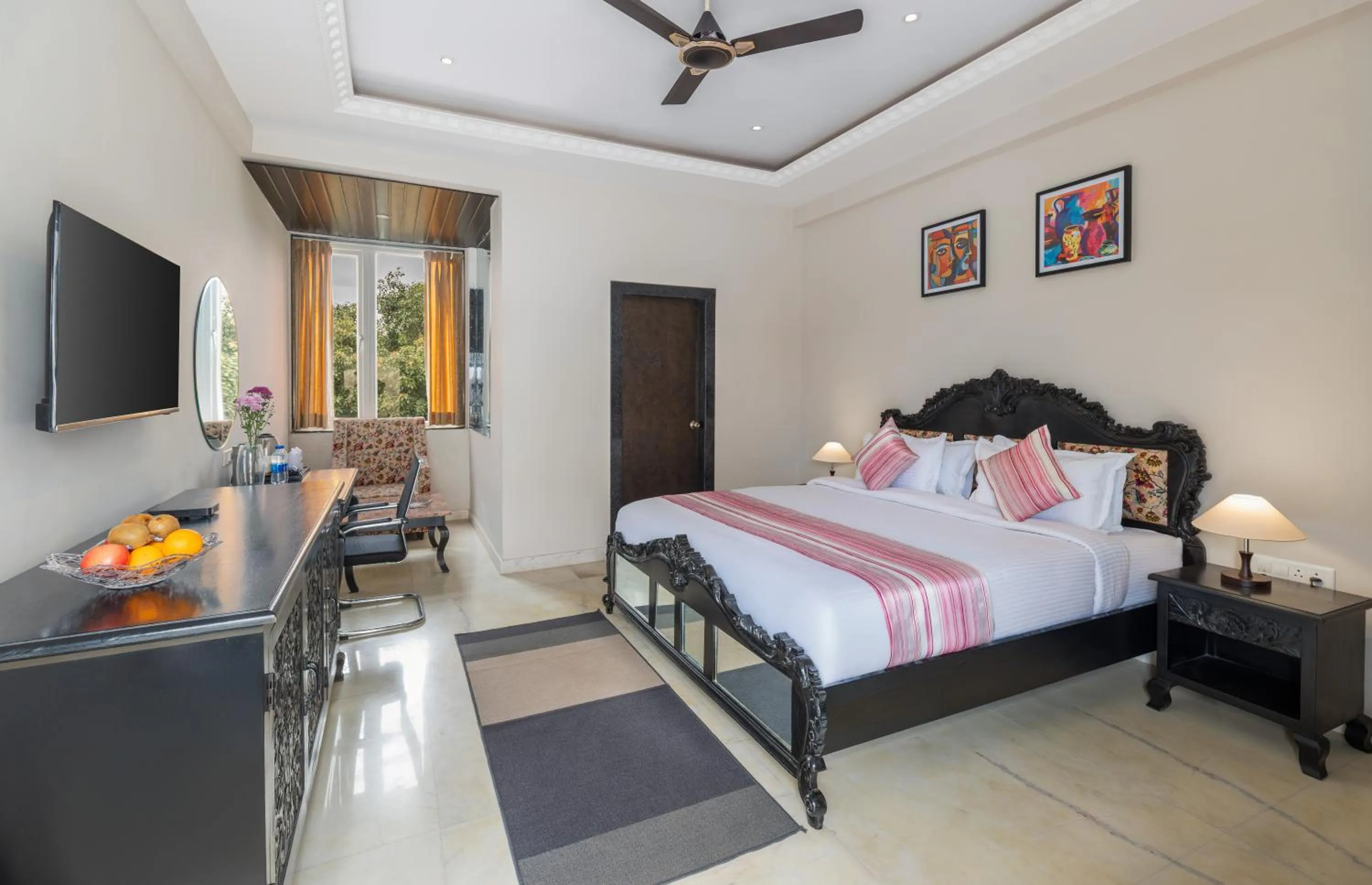 Bedroom, Bed in Surya Kothi Resort