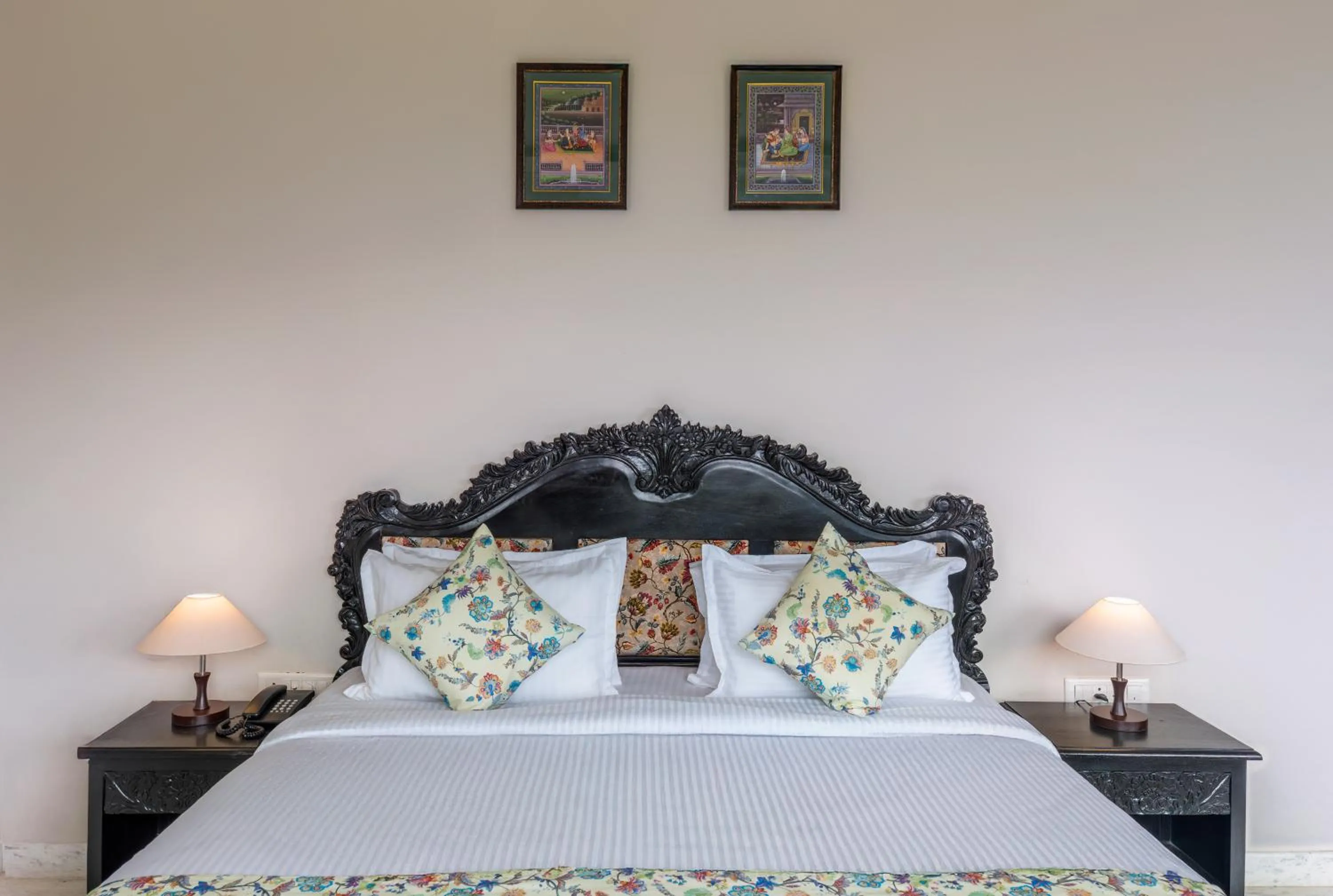 Bedroom, Bed in Surya Kothi Resort