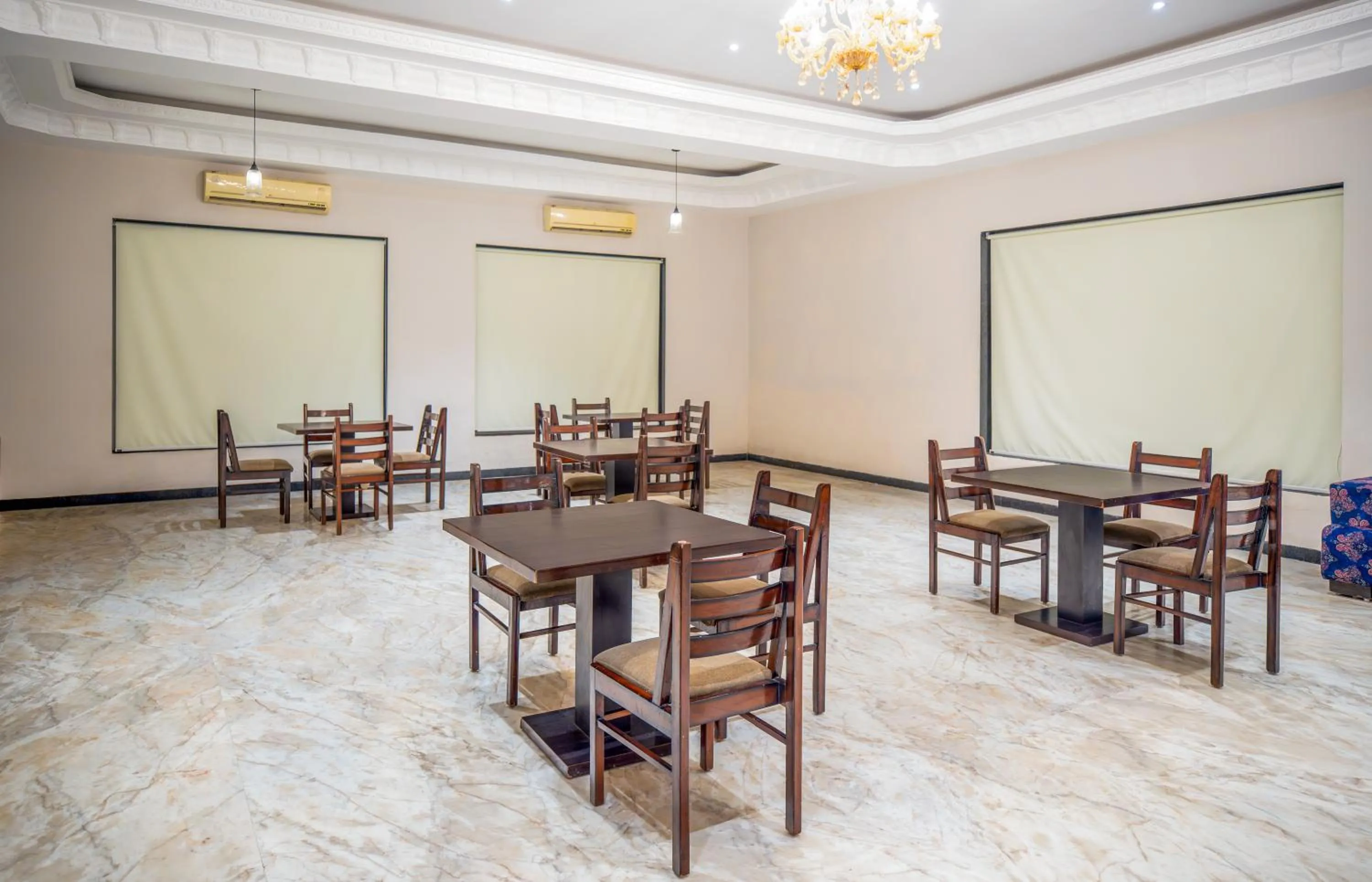 Banquet/Function facilities in Surya Kothi Resort