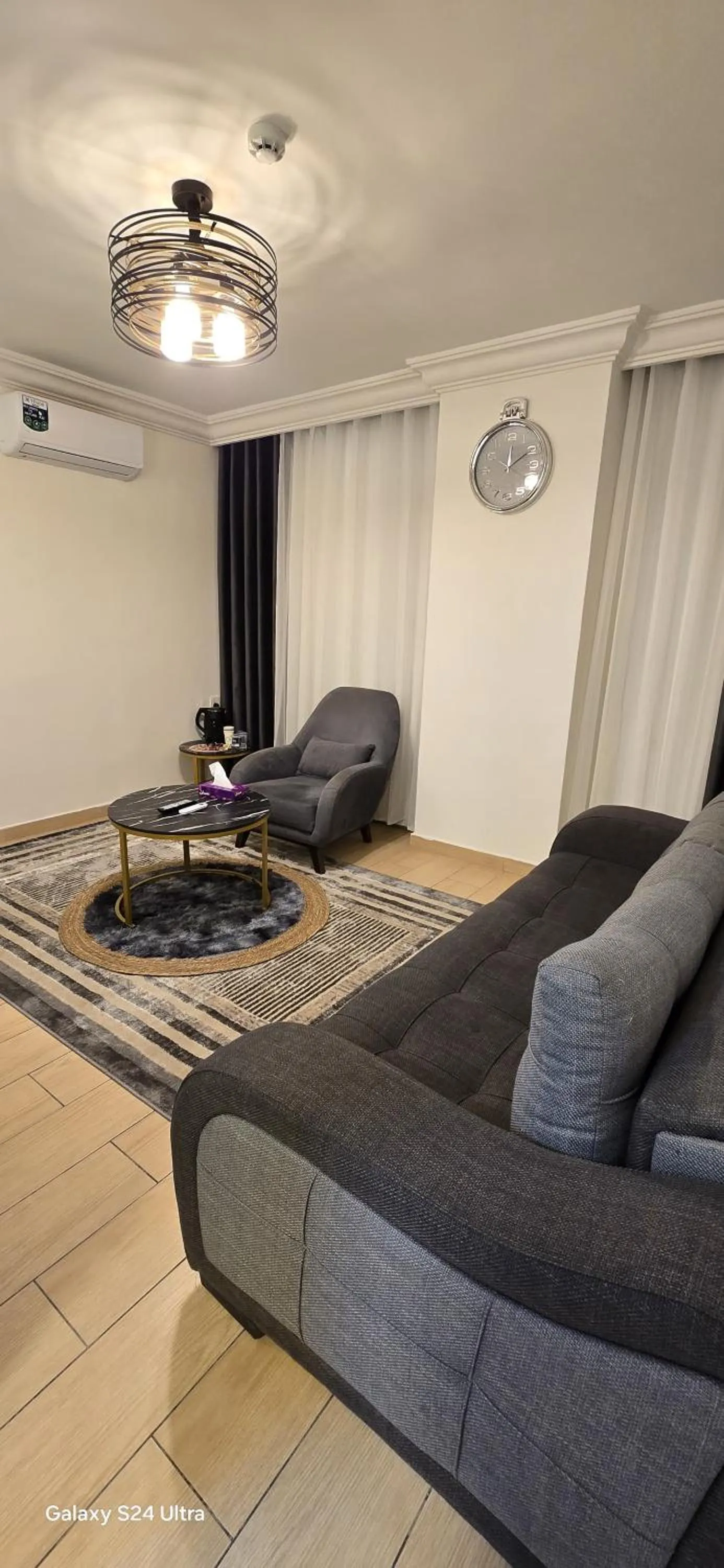 Living room in Balcony Hotel