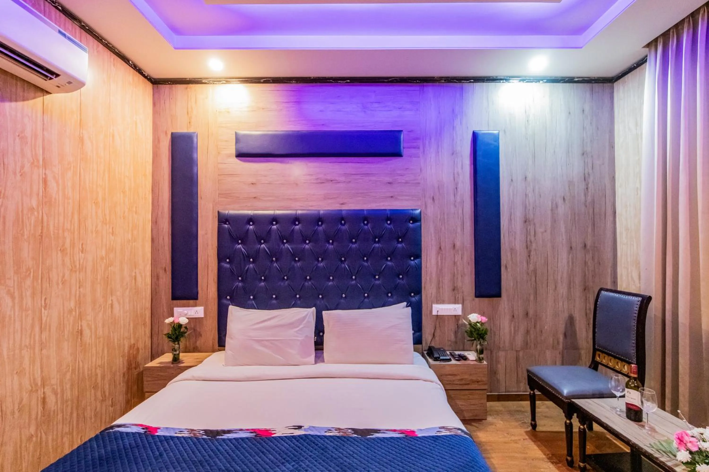 Bed in Foxoso Fiori Hotel