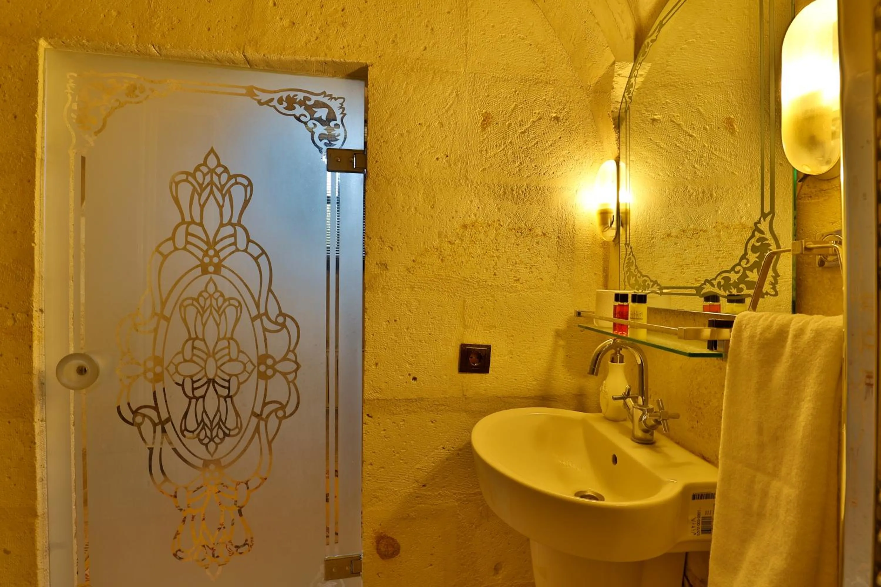 Bathroom in Hotel Asia Minor