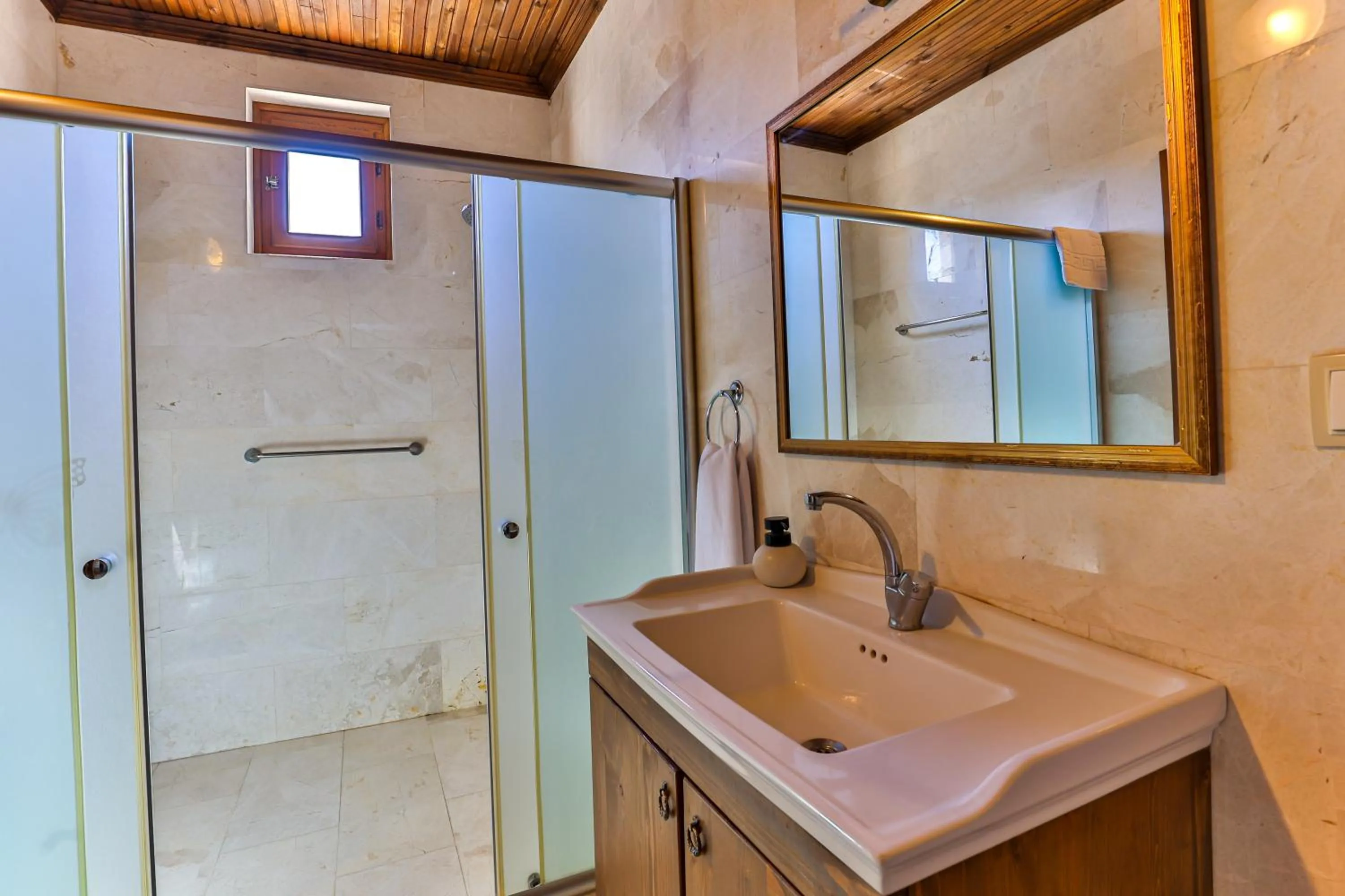 Bathroom in Hotel Asia Minor