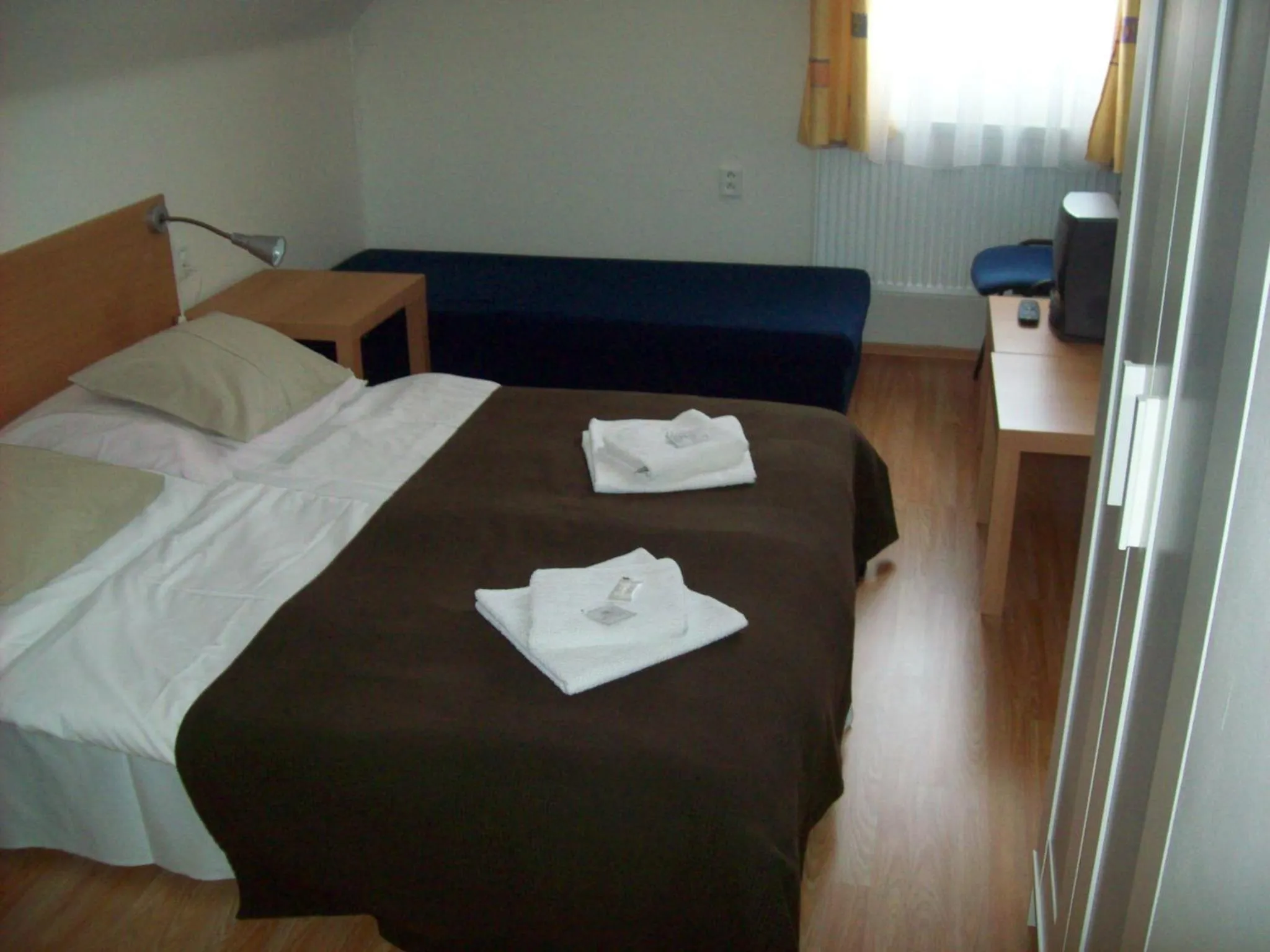 Photo of the whole room, Bed in hotel U lip Trojanovice