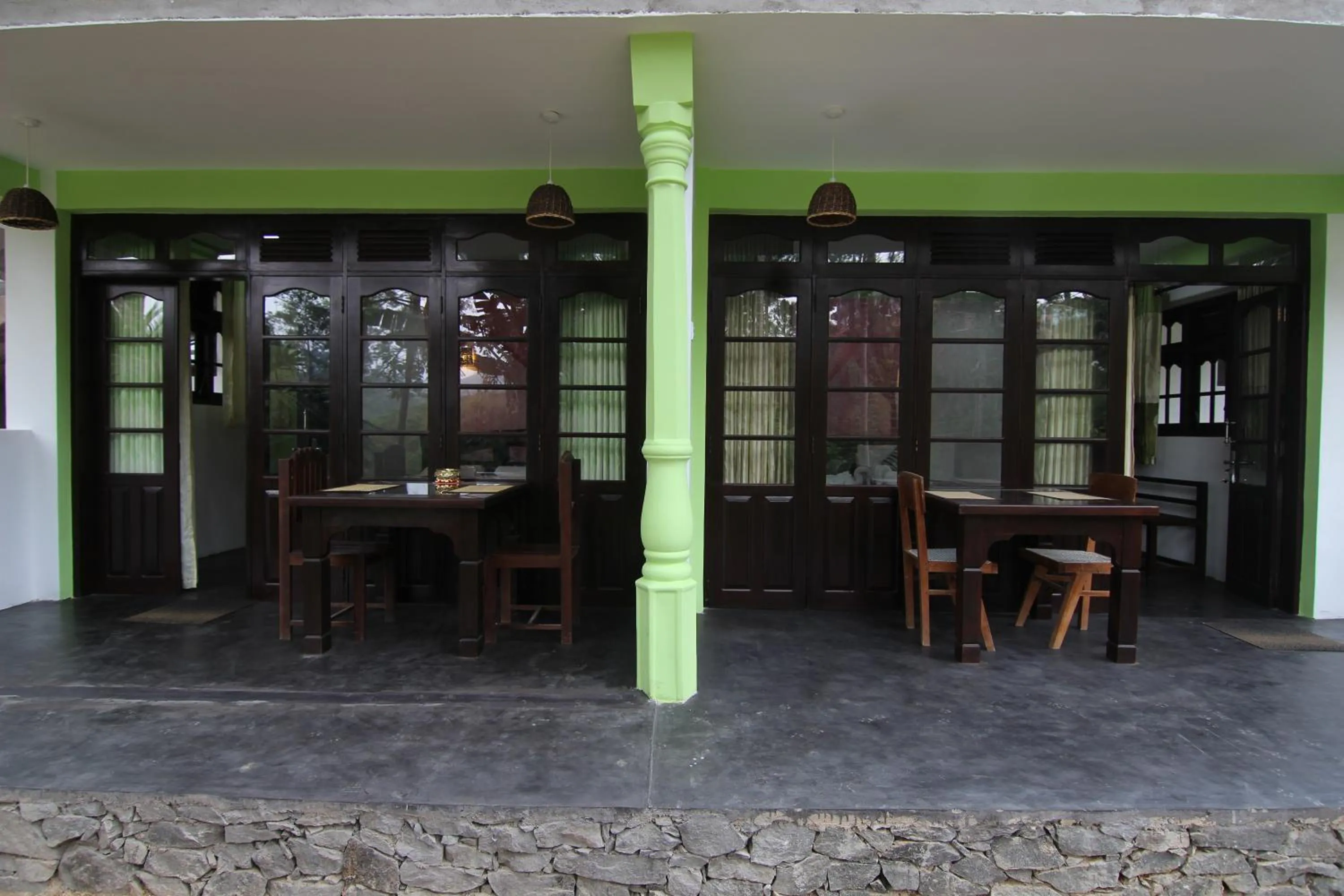 Photo of the whole room in Villa Eden Paradise