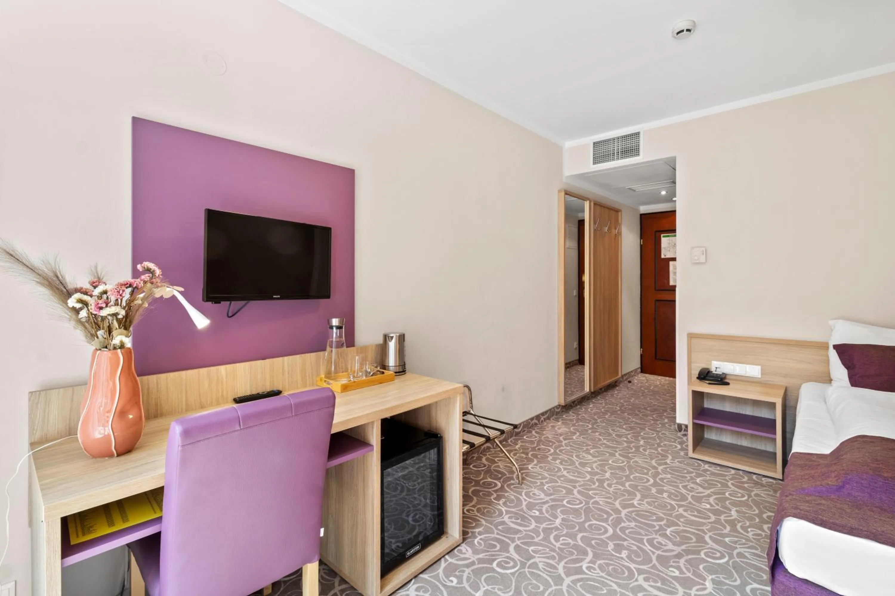 Bed in Schild Rooms - Self Check-in - Nature and Wine Area Vienna