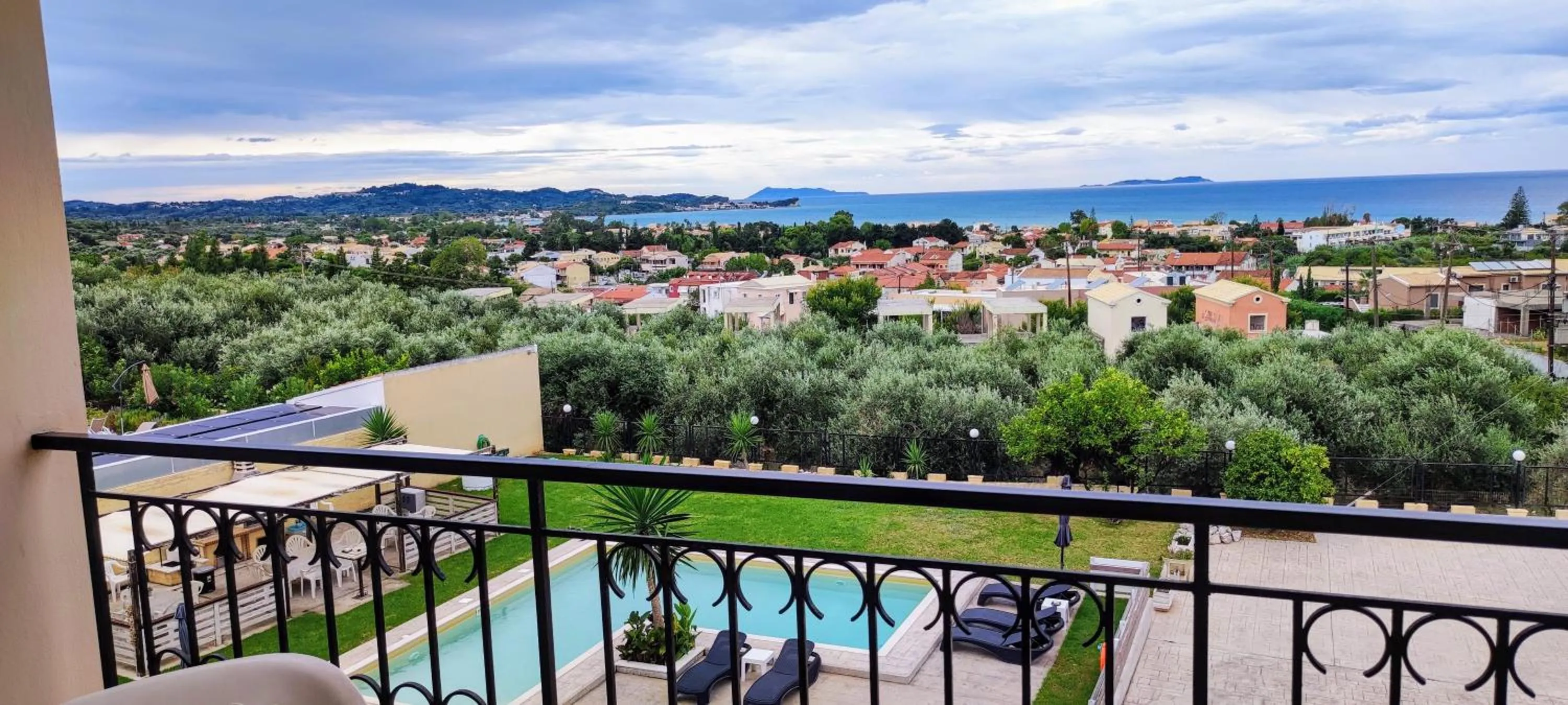 Balcony/Terrace in Catamaran Corfu Aparthotel