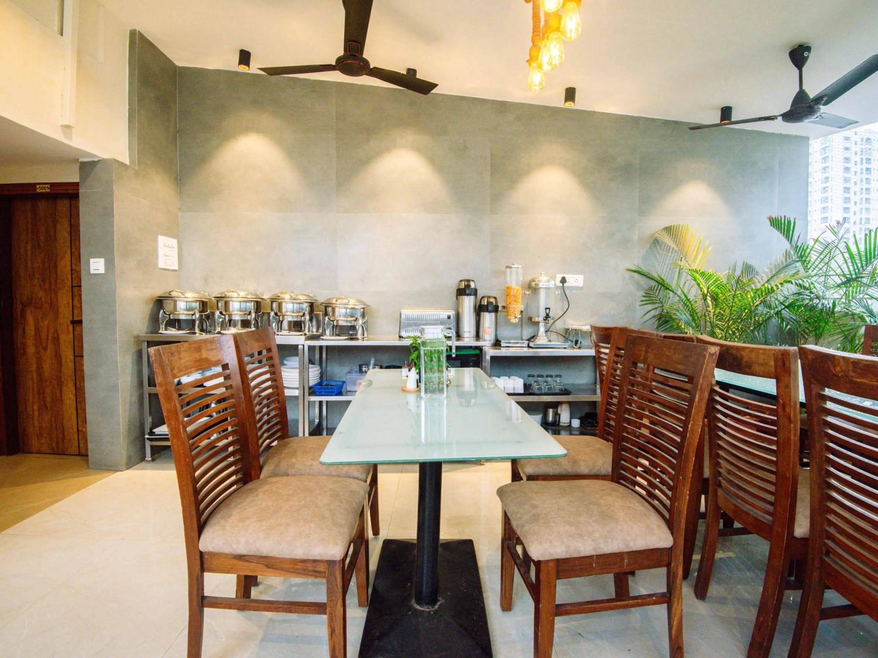 Hotel Skylink Hospitality Mahalaxmi