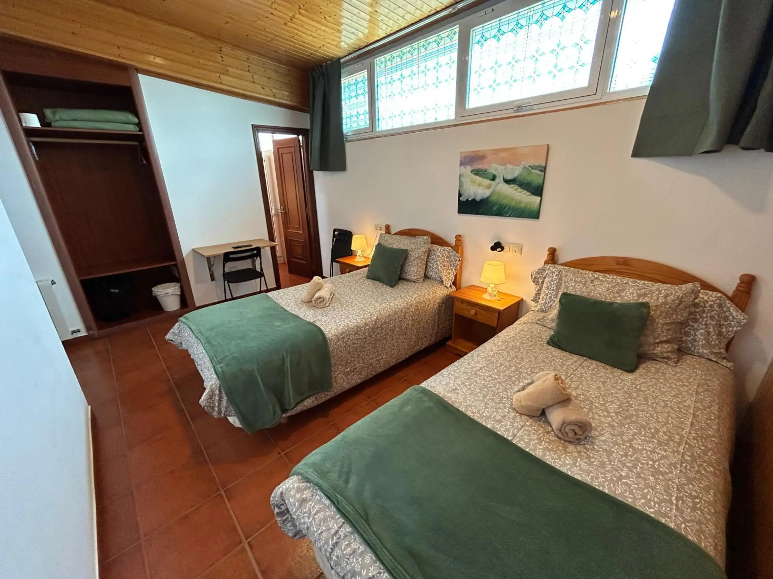 Twin Room in Pensión Codesal Twin Room in Pensión Codesal