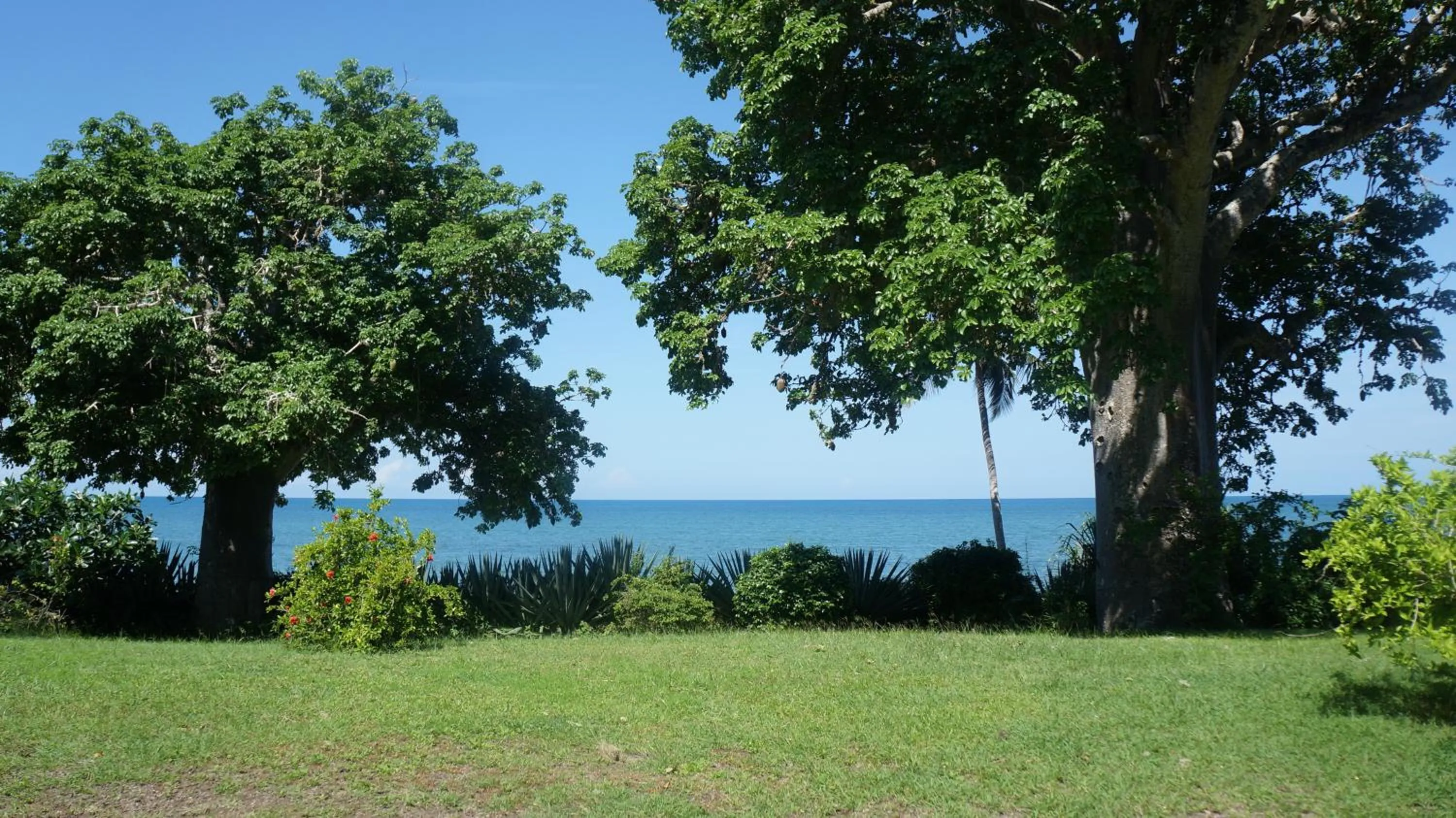 Capricorn Beach Cottages