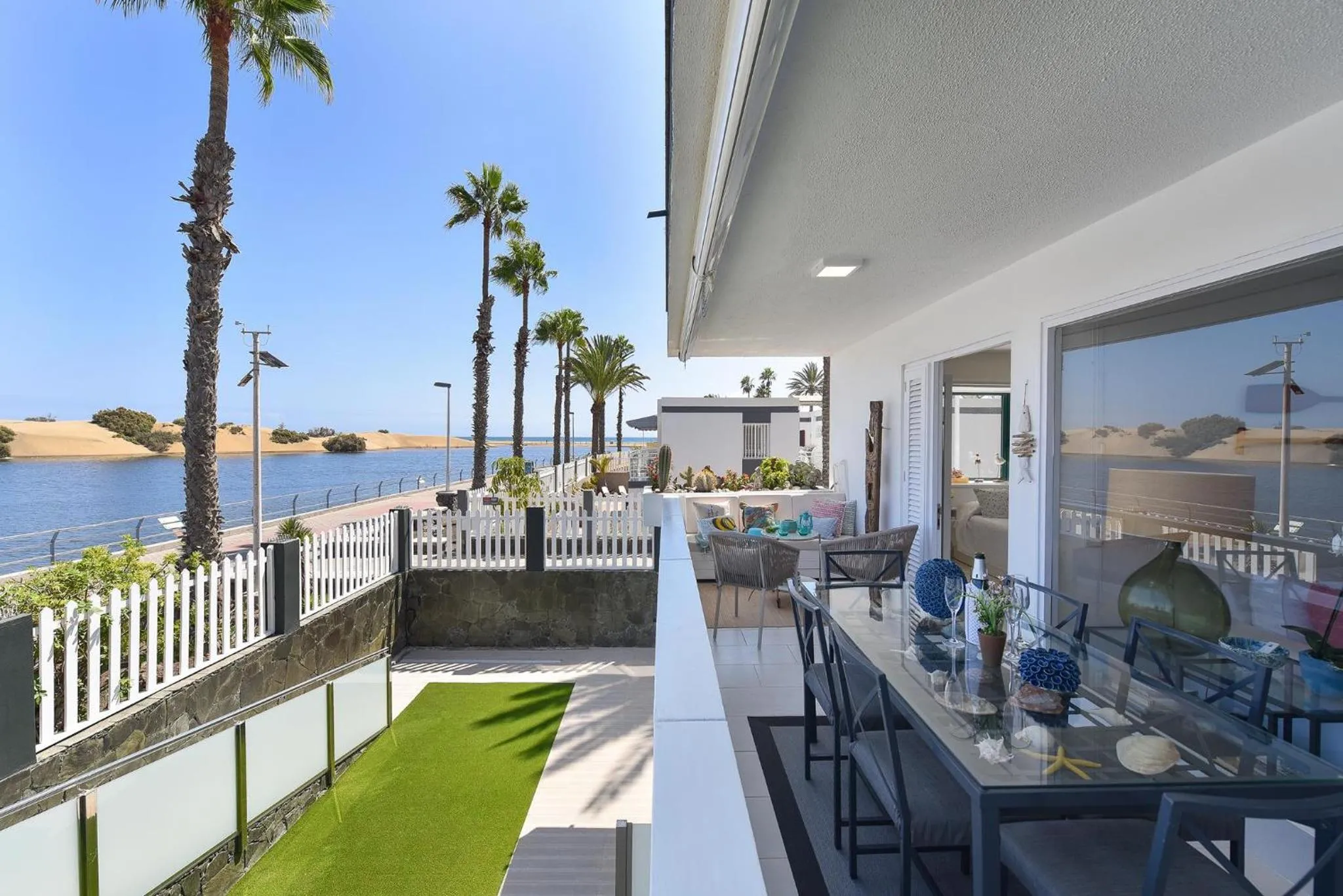 Balcony/Terrace in Maspalomas Beach Apartment Charca 1 by VillaGranCanaria
